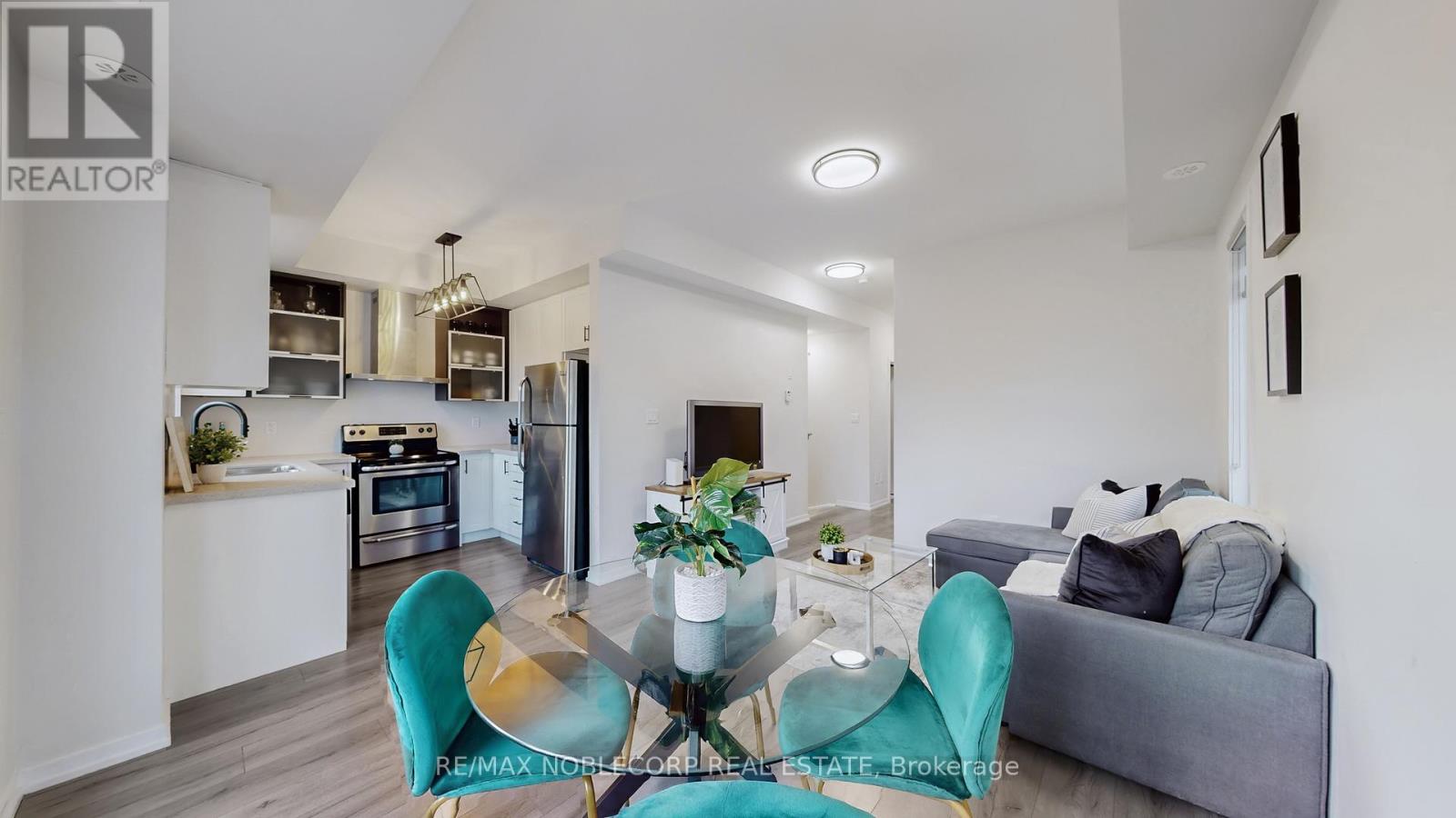 E08 - 26 Bruce Street, Vaughan, Ontario  L4L 1J4 - Photo 8 - N13084758