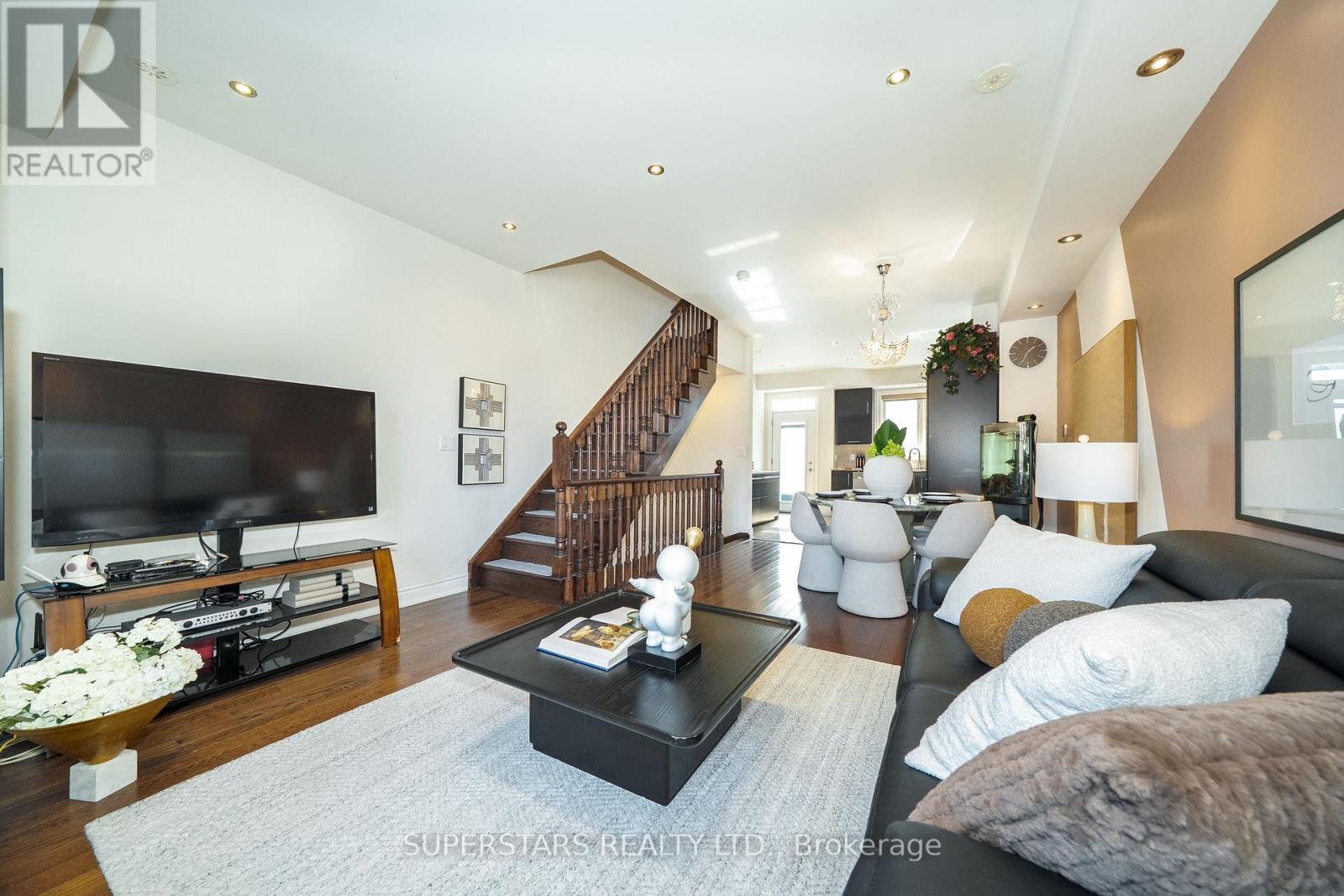 261 South Park Road, Markham, Ontario  L3T 0B6 - Photo 16 - N13084764