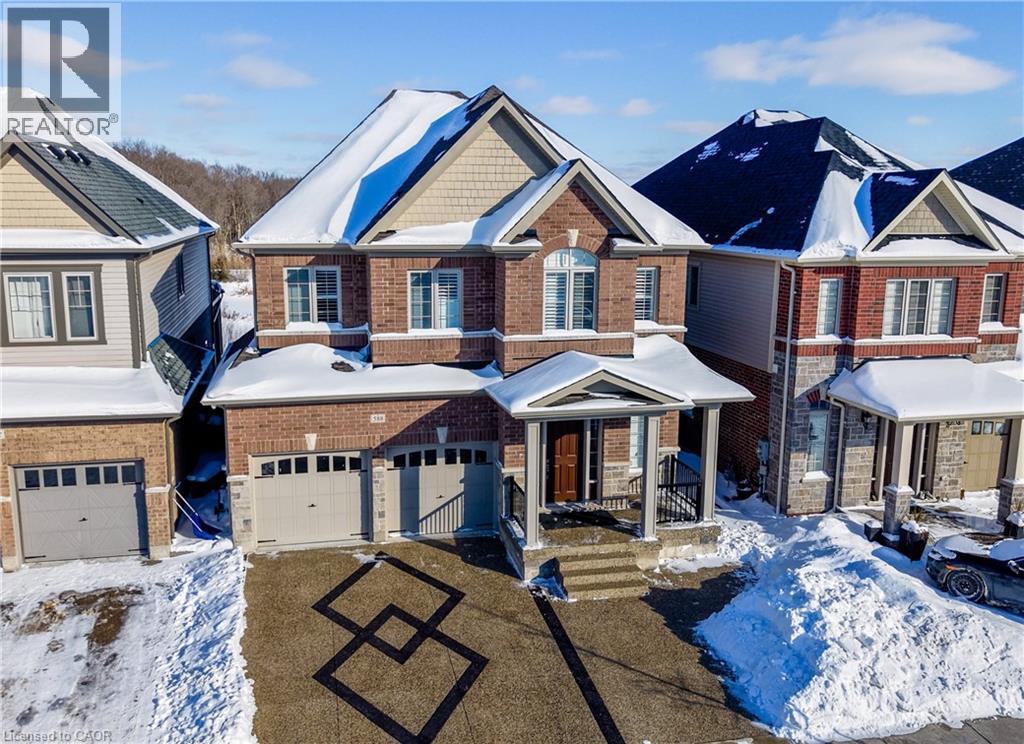 588 Beckview Crescent, Kitchener, Ontario  N2R 0R4 - Photo 2 - 40827287