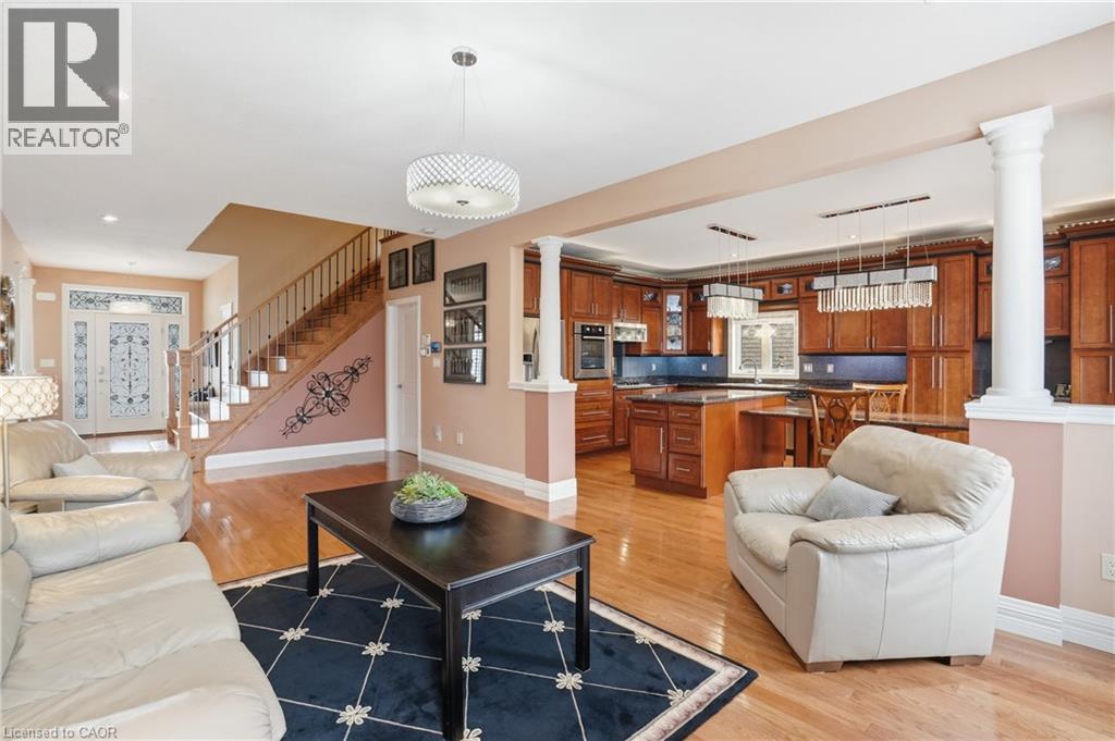 256 Highland Road W, Stoney Creek, Ontario  L8J 2V2 - Photo 7 - 40826981