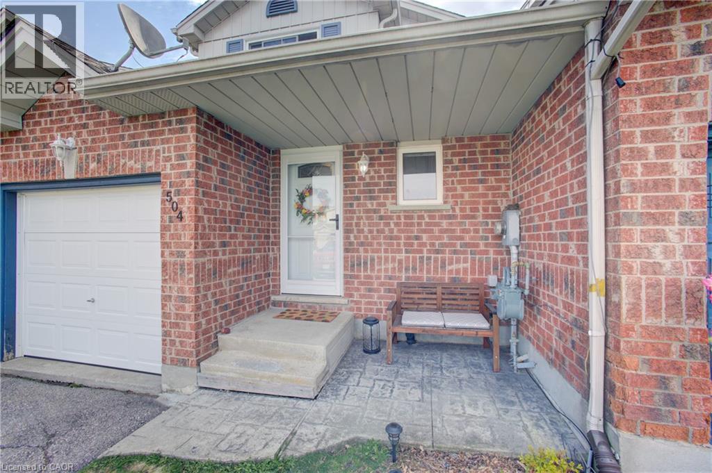 504 Flannery Drive, Fergus, Ontario  N1M 3P2 - Photo 2 - 40826593