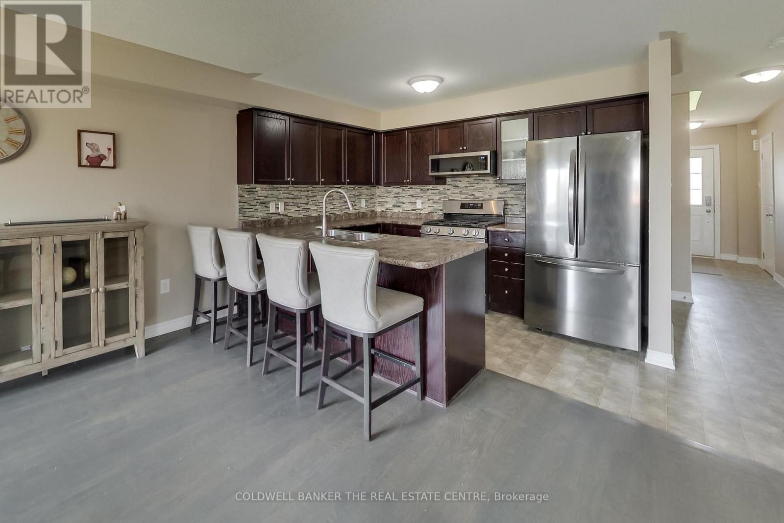 24 Michelle Drive, Orillia, Ontario  L3V 0B4 - Photo 6 - S13084750