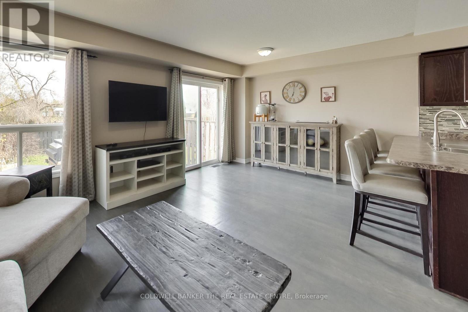 24 Michelle Drive, Orillia, Ontario  L3V 0B4 - Photo 8 - S13084750