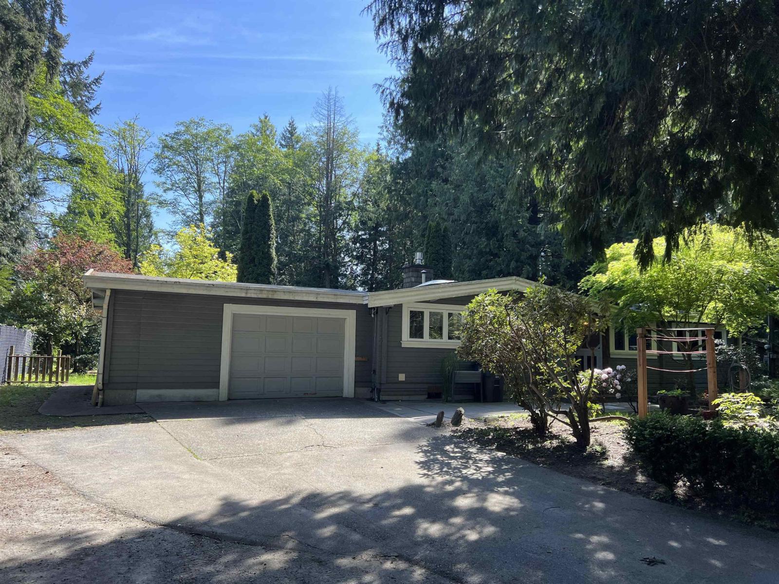 12564 24 Avenue, Surrey, British Columbia  V4A 2E4 - Photo 2 - R3119474