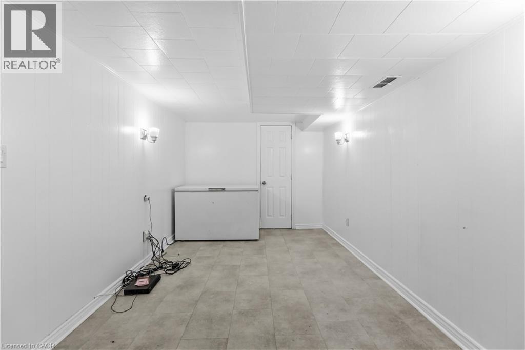 1 Birkdale Road, Toronto, Ontario  M1P 3R2 - Photo 19 - 40824437