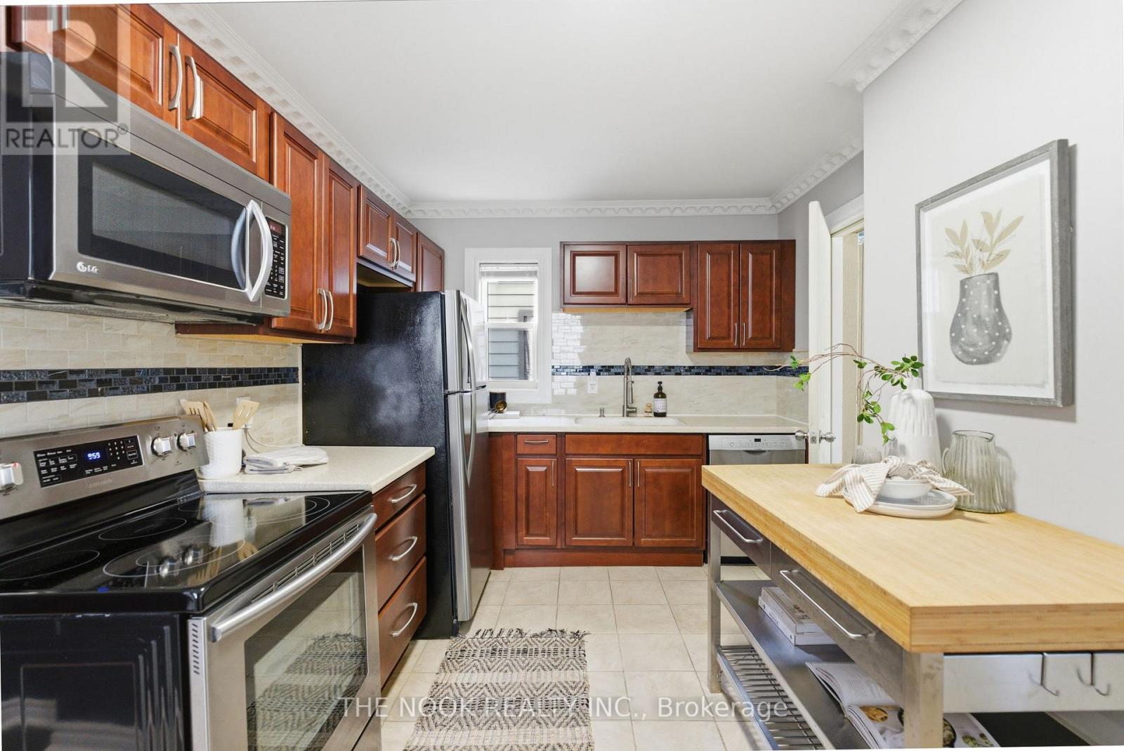 115 Banting Avenue, Oshawa, Ontario  L1H 2M5 - Photo 19 - E13085082