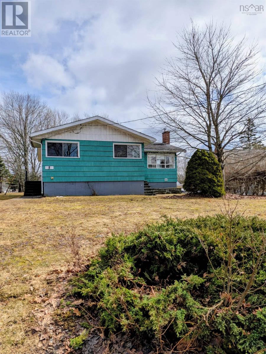 5 Raymond Drive, Lower Sackville, Nova Scotia