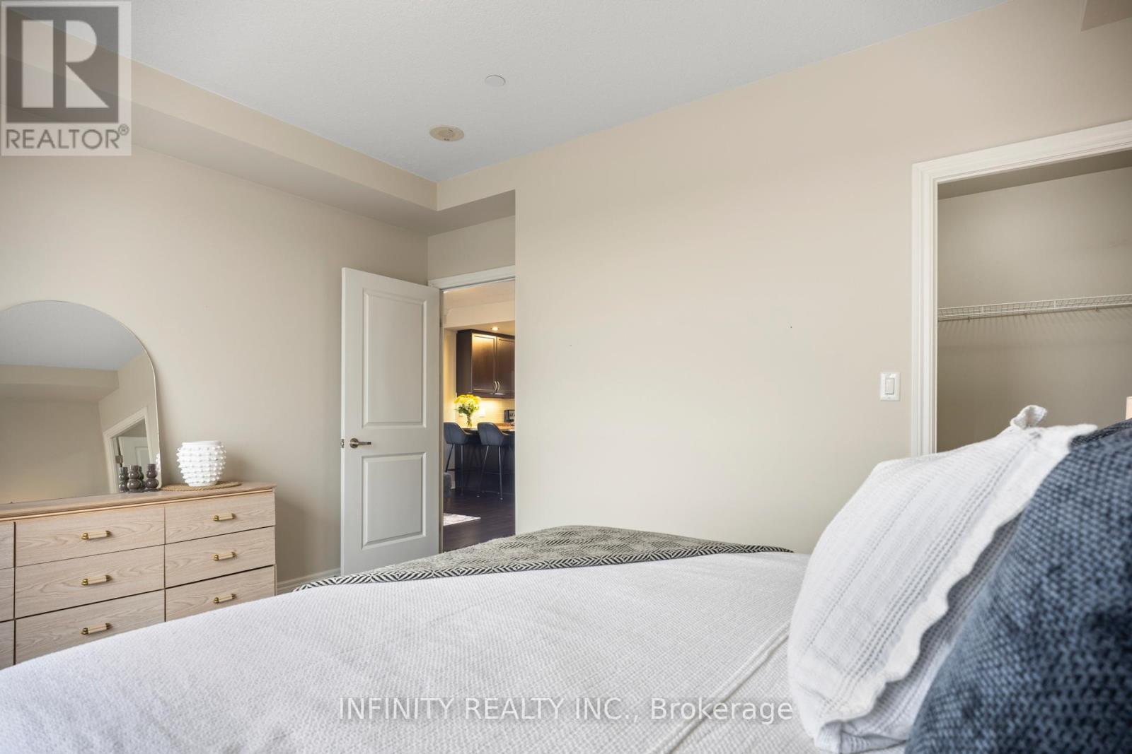 1005 - 330 Ridout Street N, London East, Ontario  N6A 0A7 - Photo 19 - X13084834