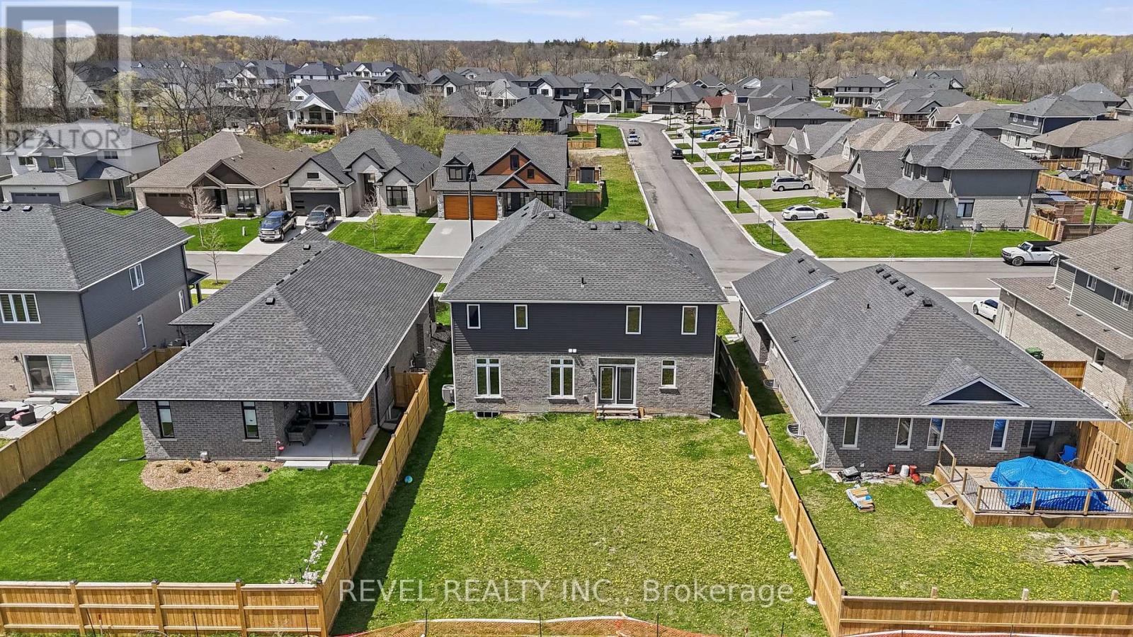 39 Muirfield Drive, St. Thomas, Ontario  N5R 0K3 - Photo 35 - X13084844