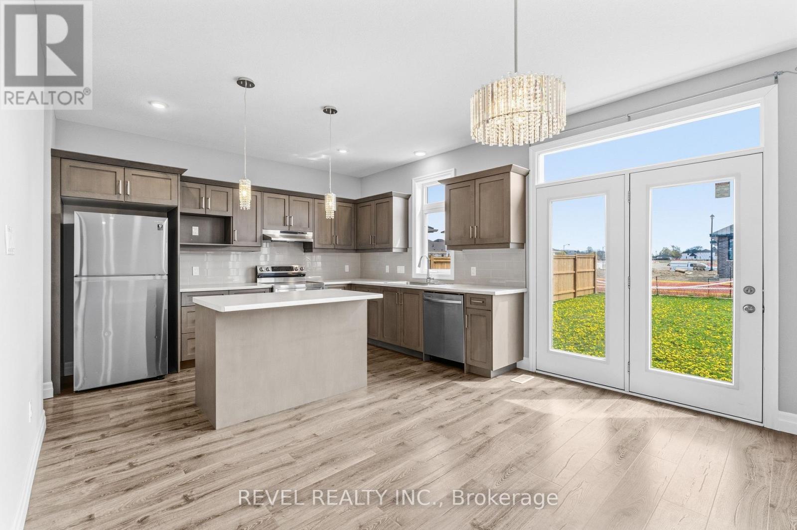 39 Muirfield Drive, St. Thomas, Ontario  N5R 0K3 - Photo 7 - X13084844