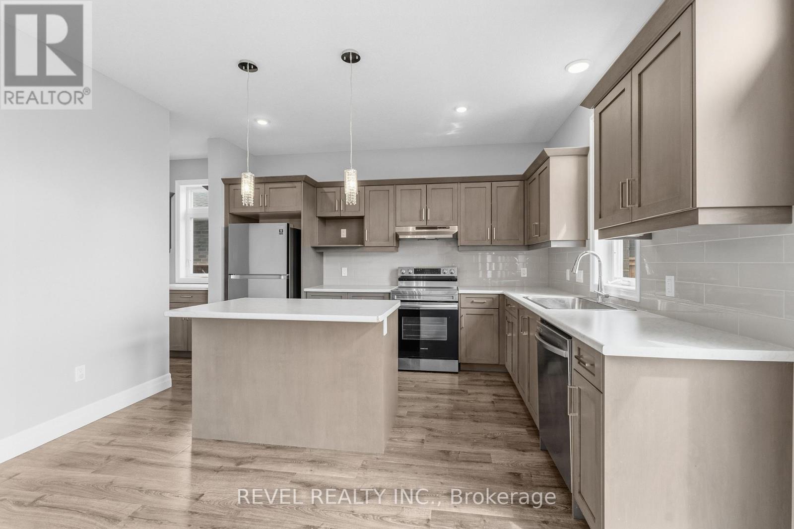 39 Muirfield Drive, St. Thomas, Ontario  N5R 0K3 - Photo 8 - X13084844