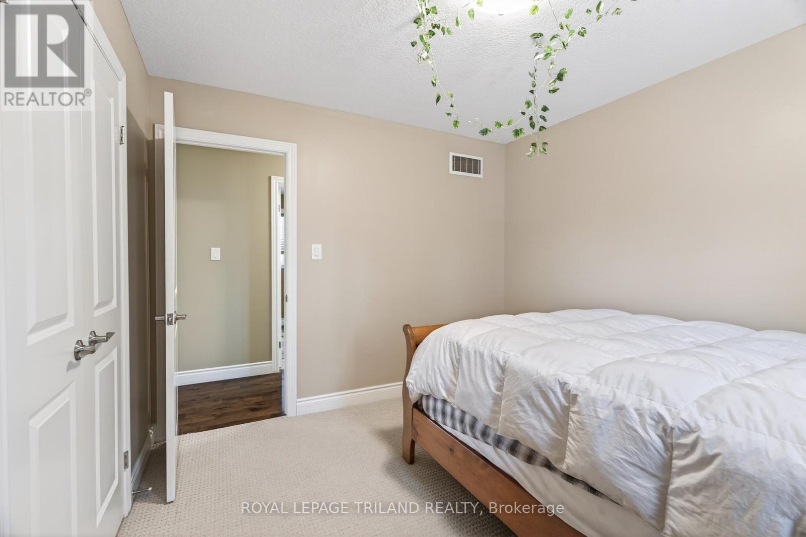 40 Fieldstone Crescent, Middlesex Centre, Ontario  N0L 1R0 - Photo 23 - X13084894