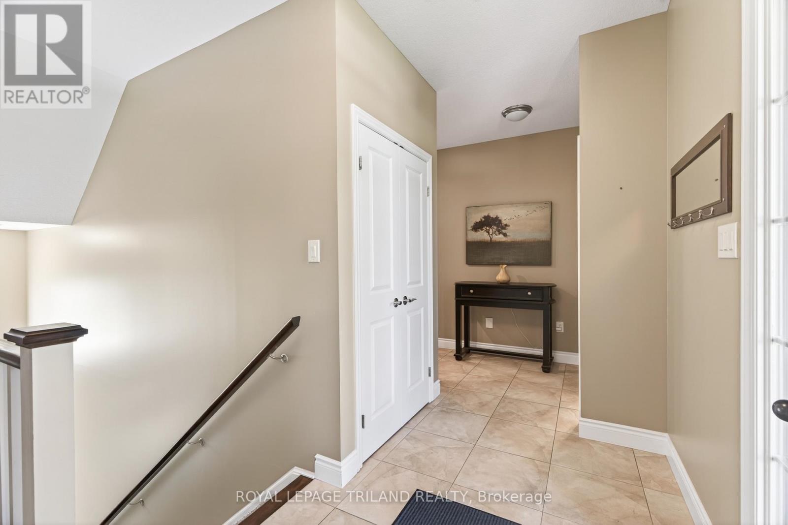 40 Fieldstone Crescent, Middlesex Centre, Ontario  N0L 1R0 - Photo 5 - X13084894