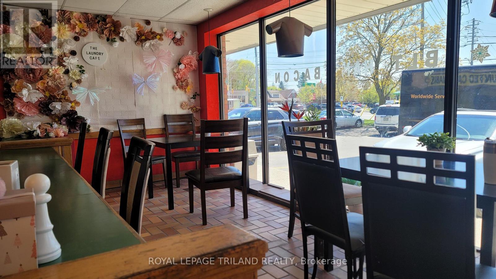 590 Oxford Street E, London North, Ontario  N5Y 3J1 - Photo 5 - X13084976