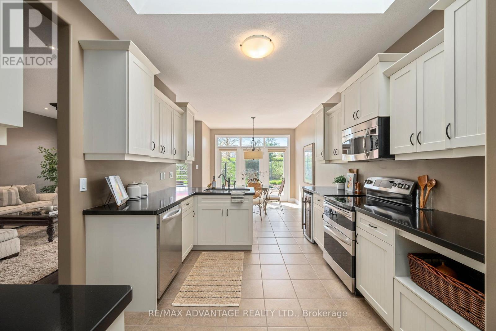 28 - 2615 Colonel Talbot Road, London South, Ontario  N6K 5B4 - Photo 8 - X13085056