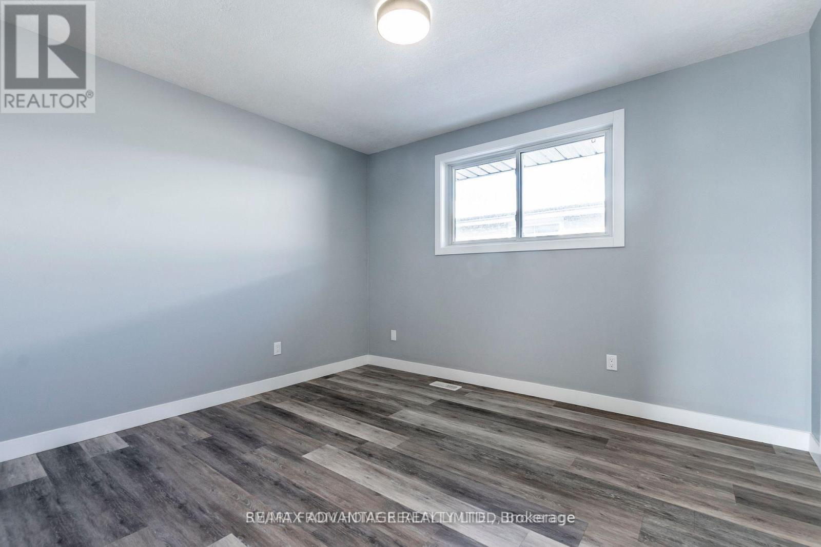 Main - 162 Speight Boulevard, London East, Ontario  N5V 3J5 - Photo 18 - X13085144