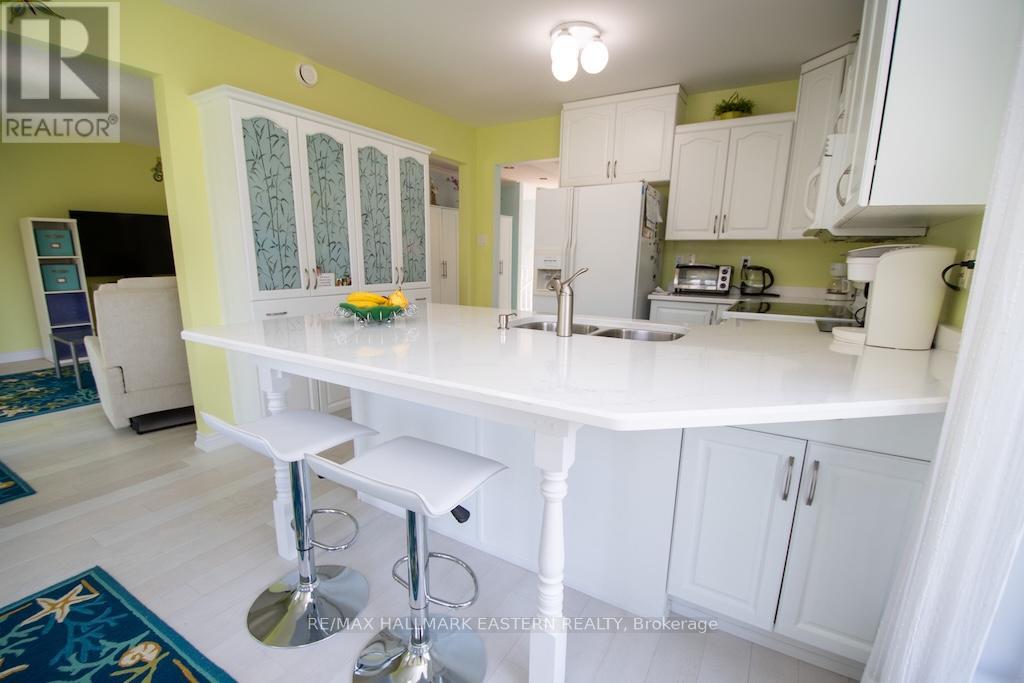 53 Island Bay Drive, Kawartha Lakes, Ontario  K0M 1A0 - Photo 12 - X13085050