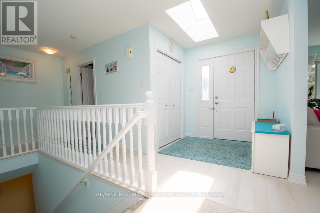 53 Island Bay Drive, Kawartha Lakes, Ontario  K0M 1A0 - Photo 5 - X13085050