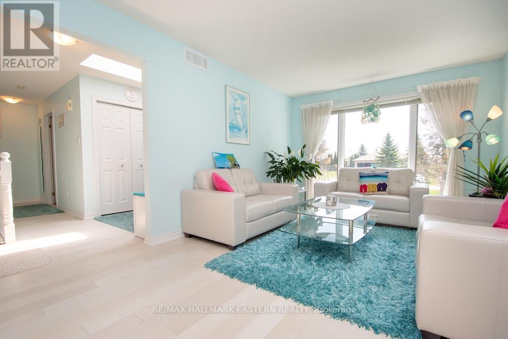 53 Island Bay Drive, Kawartha Lakes, Ontario  K0M 1A0 - Photo 7 - X13085050