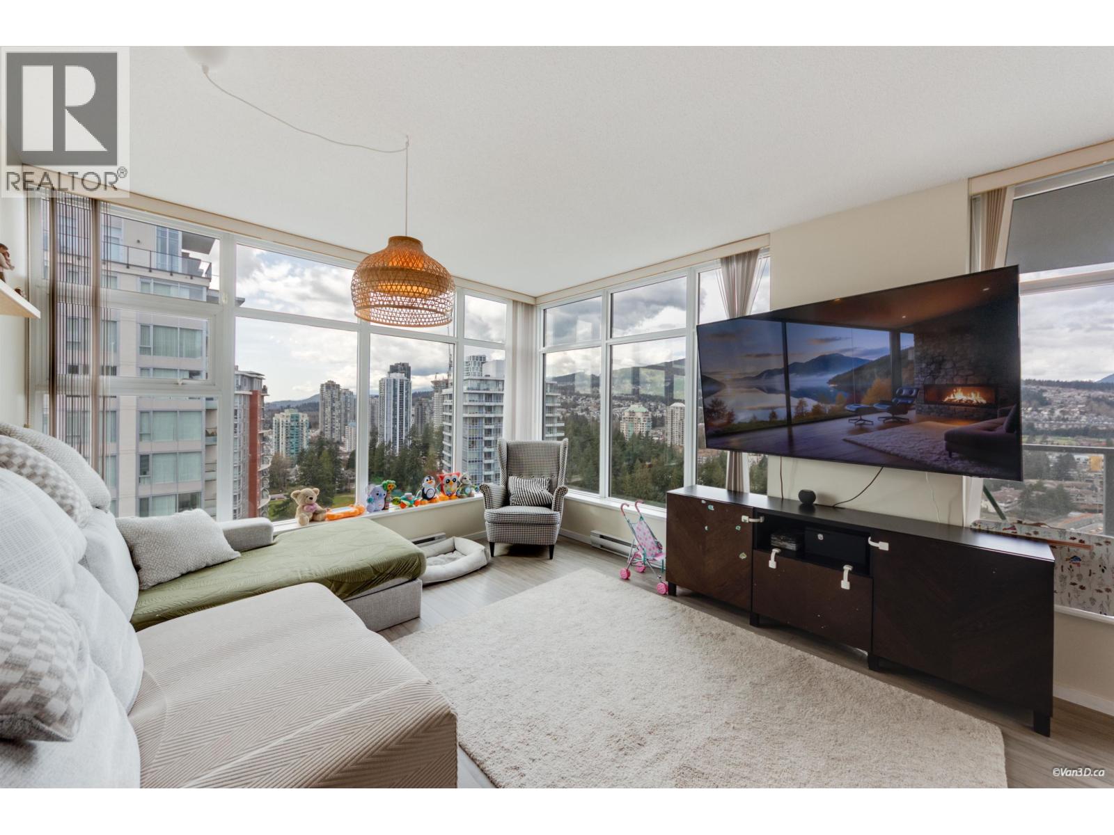 2806 3102 Windsor Gate, Coquitlam, British Columbia  V3B 0J3 - Photo 10 - R3105003