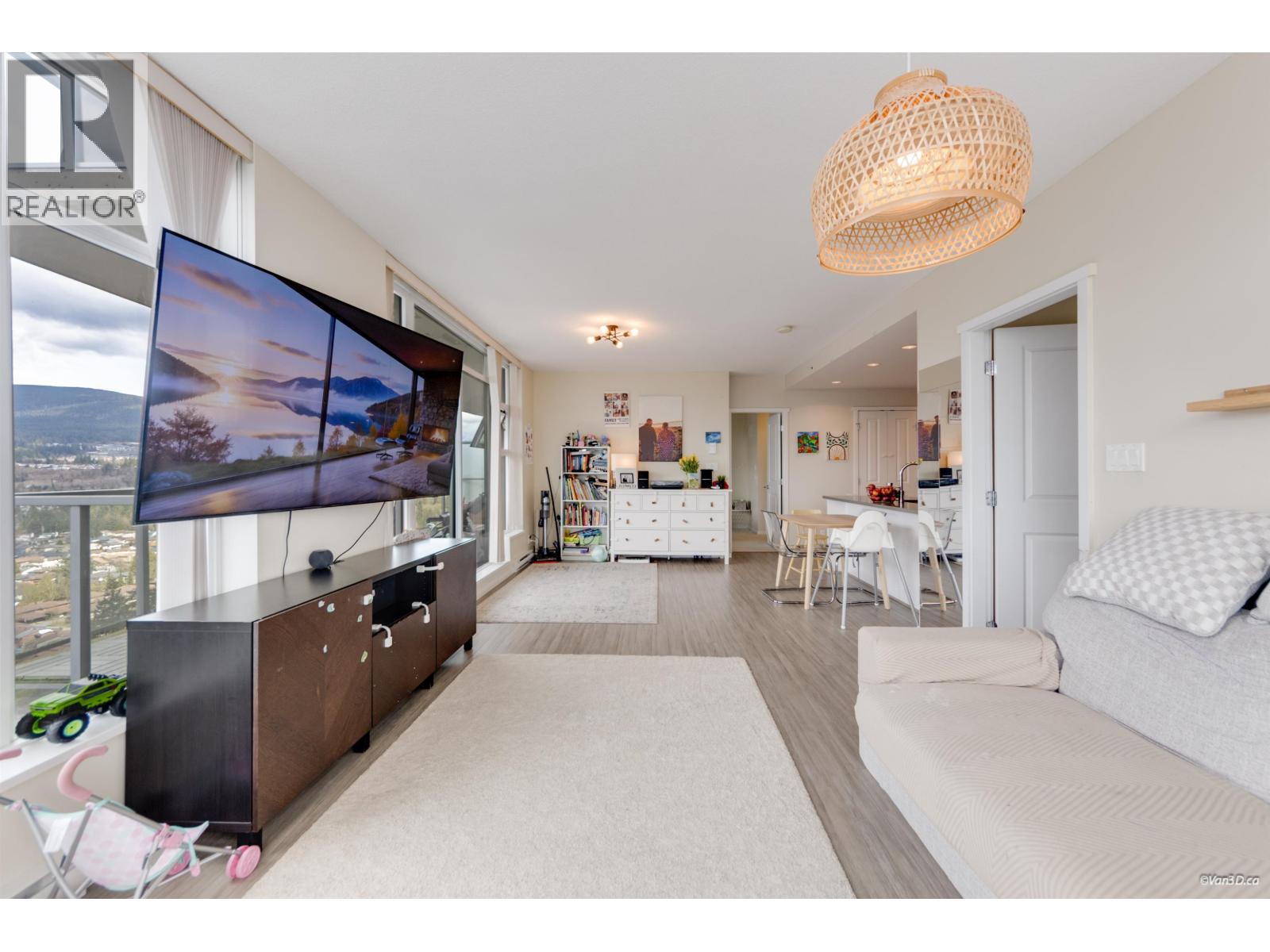 2806 3102 Windsor Gate, Coquitlam, British Columbia  V3B 0J3 - Photo 13 - R3105003