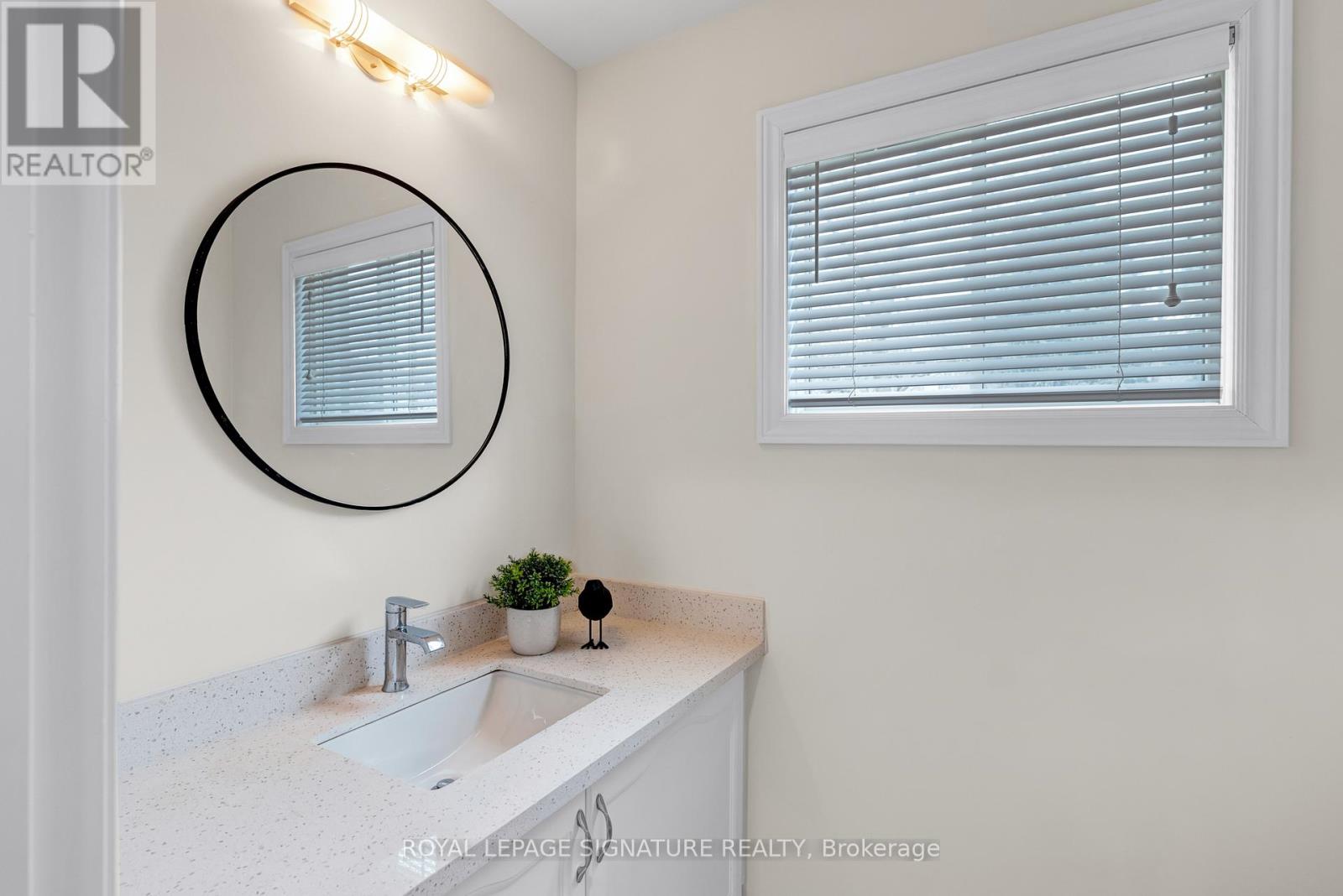18 Hibbins Avenue, Ajax, Ontario  L1T 4C4 - Photo 18 - E13079480