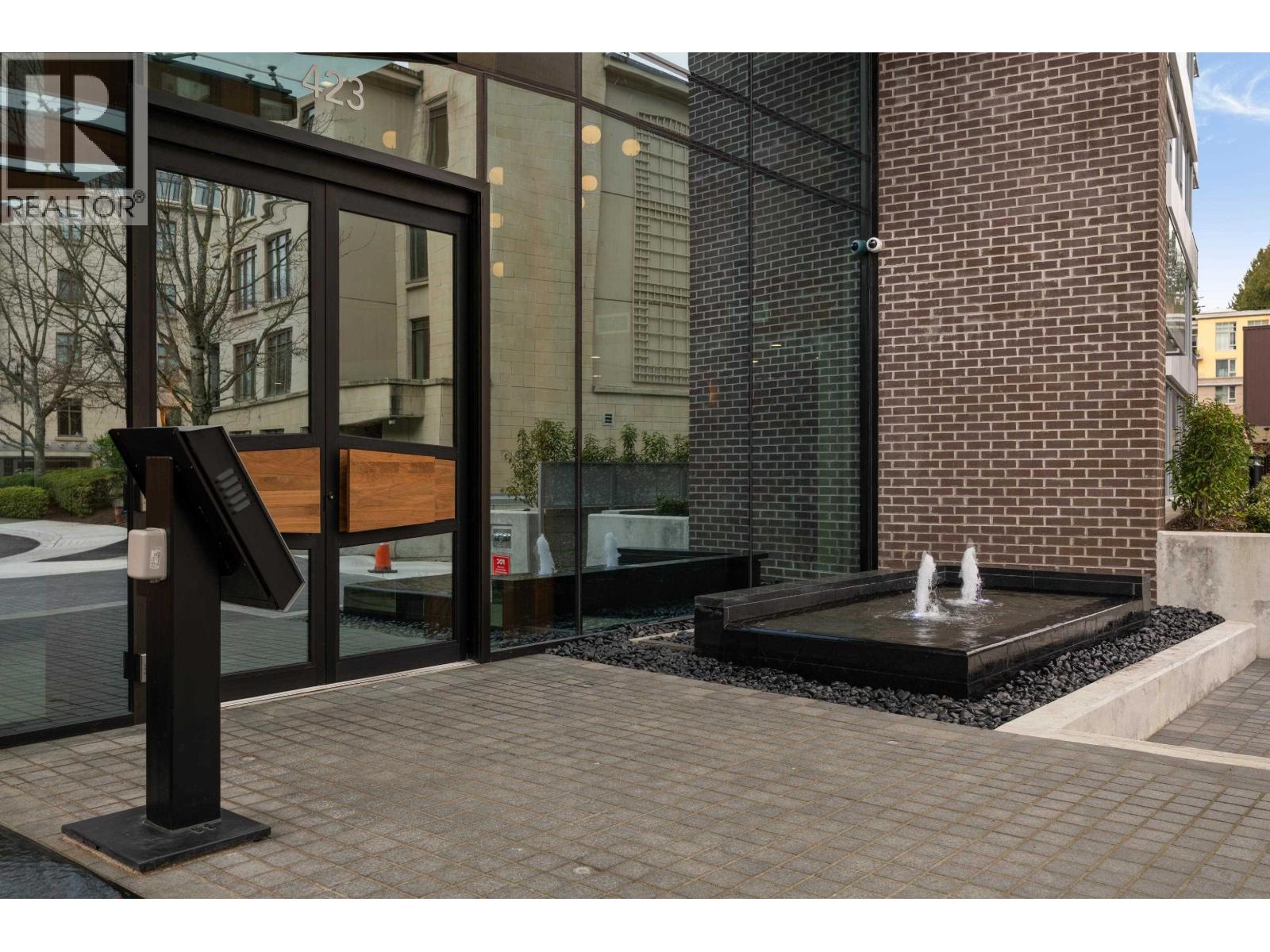 Th2 423 6th Street, West Vancouver, British Columbia  V7T 0A1 - Photo 3 - R3119229