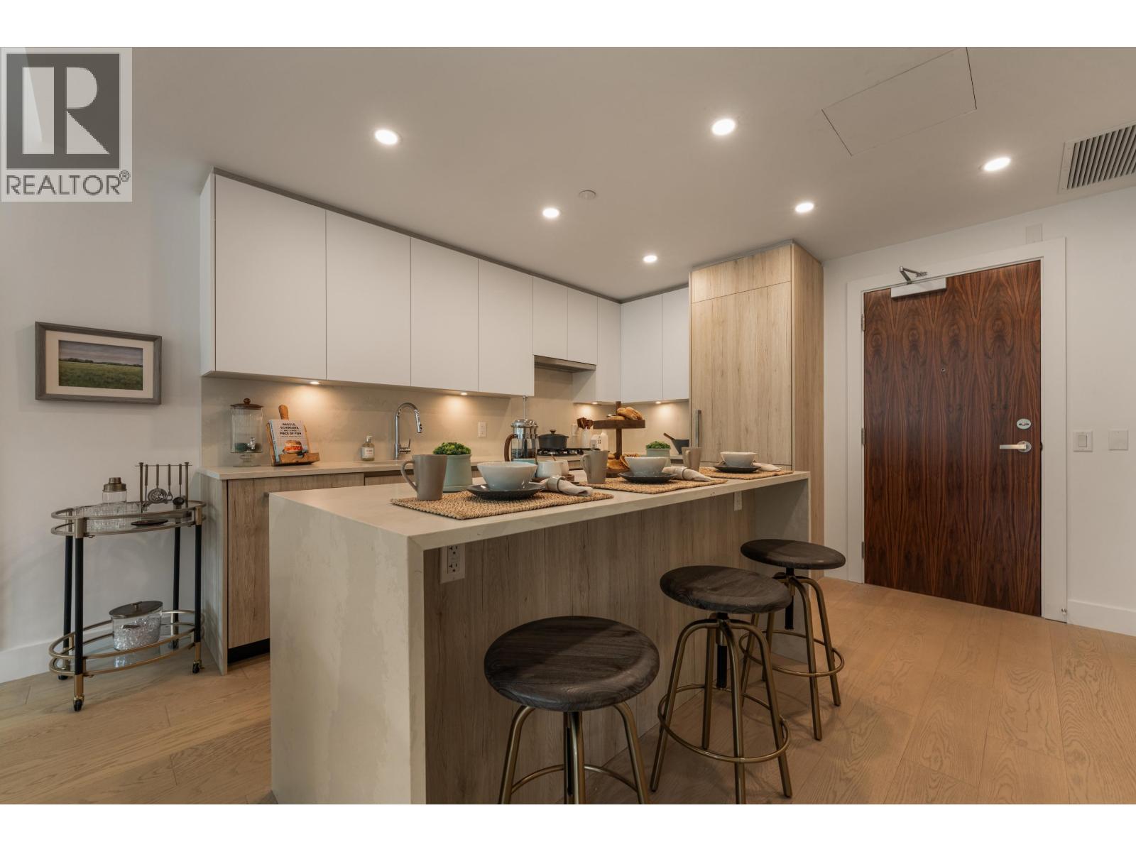 307 423 6th Street, West Vancouver, British Columbia  V7T 0A1 - Photo 26 - R3119235