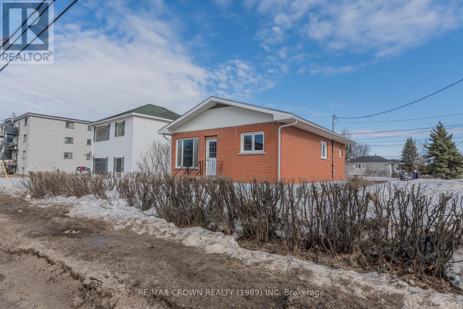 116 Brunetville Road, Kapuskasing, Ontario  P5N 2G4 - Photo 2 - T13085178