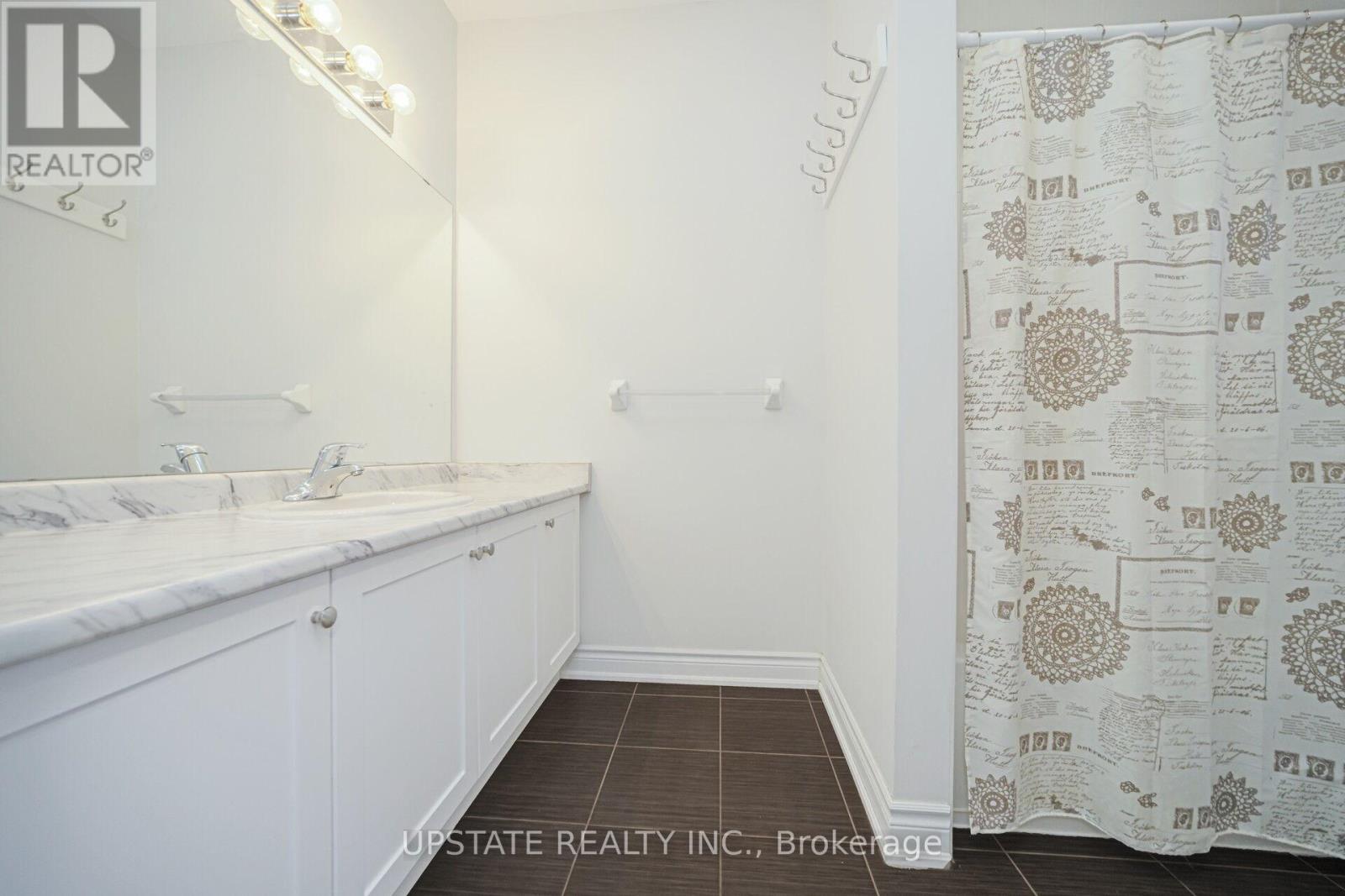 11 Mistyglen Crescent, Brampton, Ontario  L6Y 0X2 - Photo 35 - W13084634
