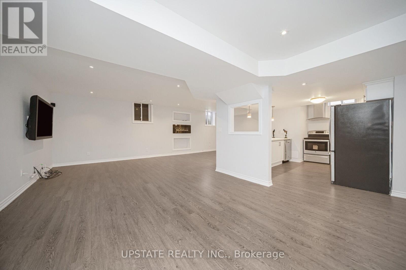 11 Mistyglen Crescent, Brampton, Ontario  L6Y 0X2 - Photo 41 - W13084634