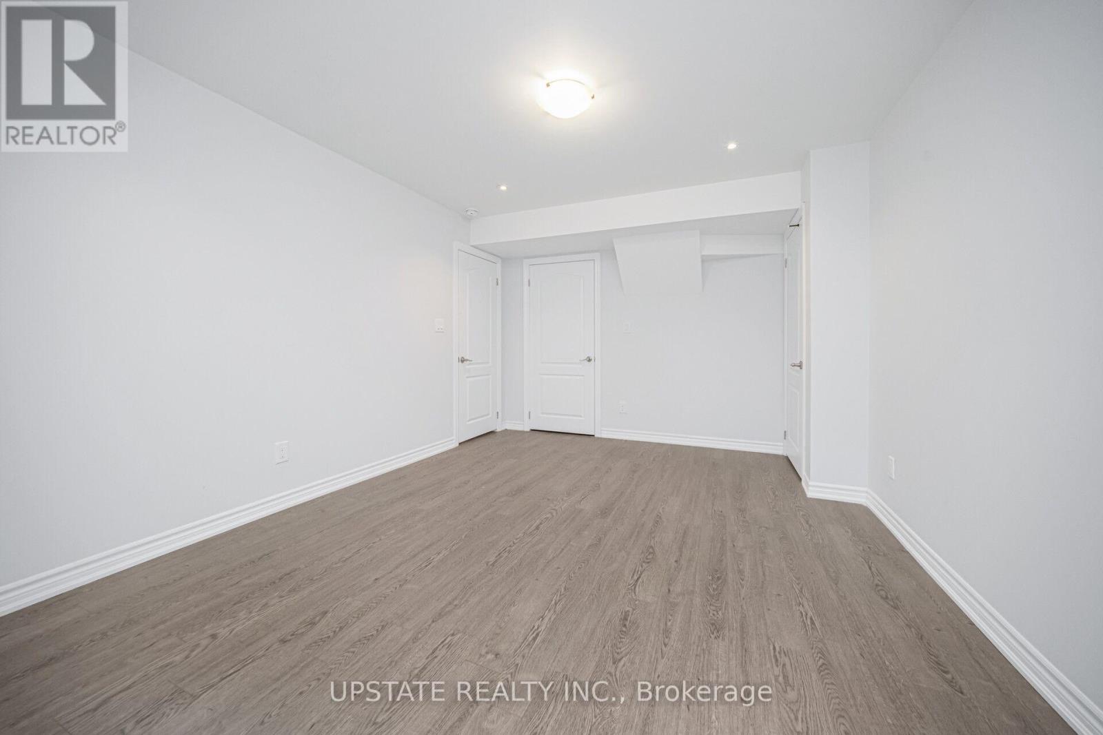 11 Mistyglen Crescent, Brampton, Ontario  L6Y 0X2 - Photo 45 - W13084634