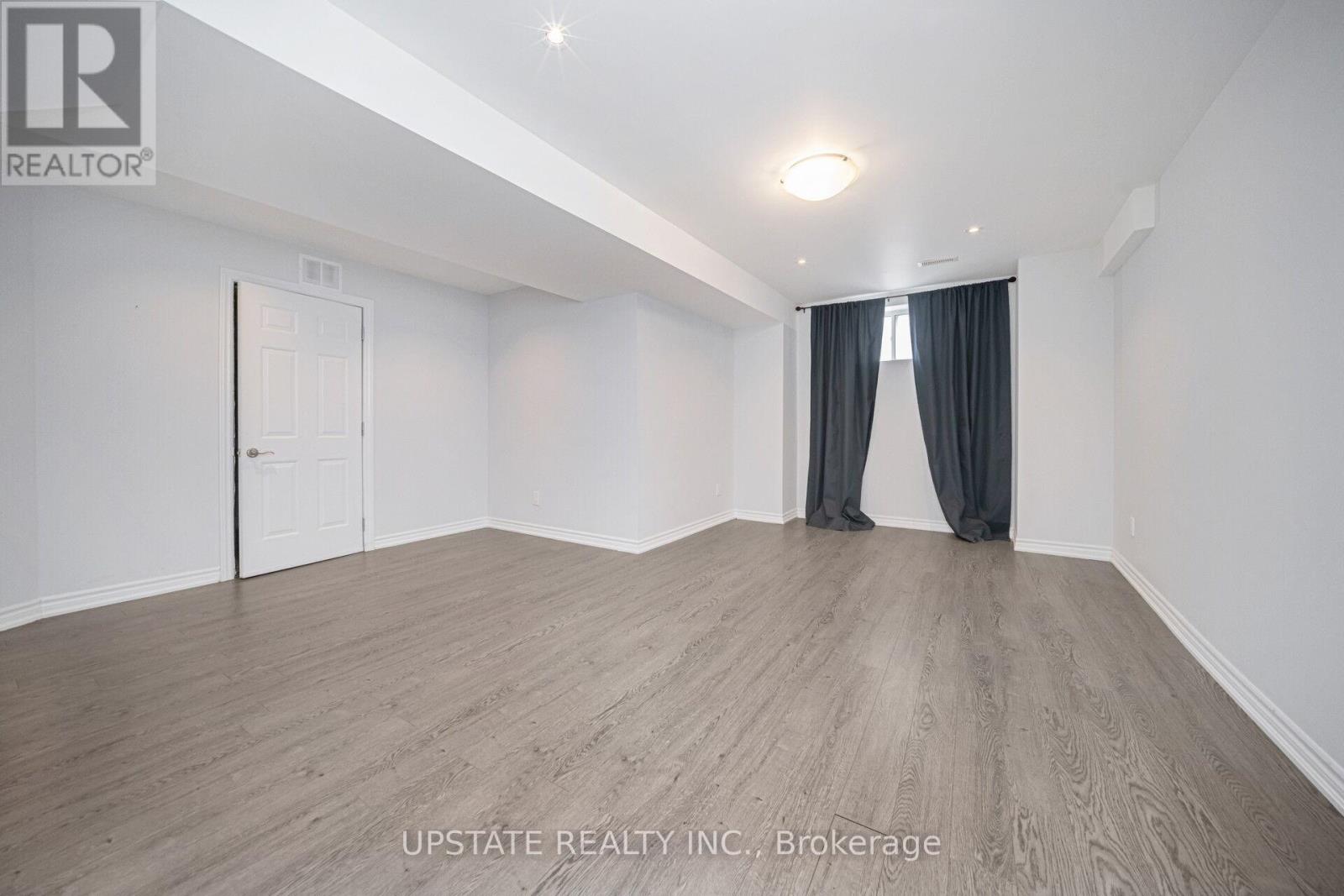 11 Mistyglen Crescent, Brampton, Ontario  L6Y 0X2 - Photo 46 - W13084634