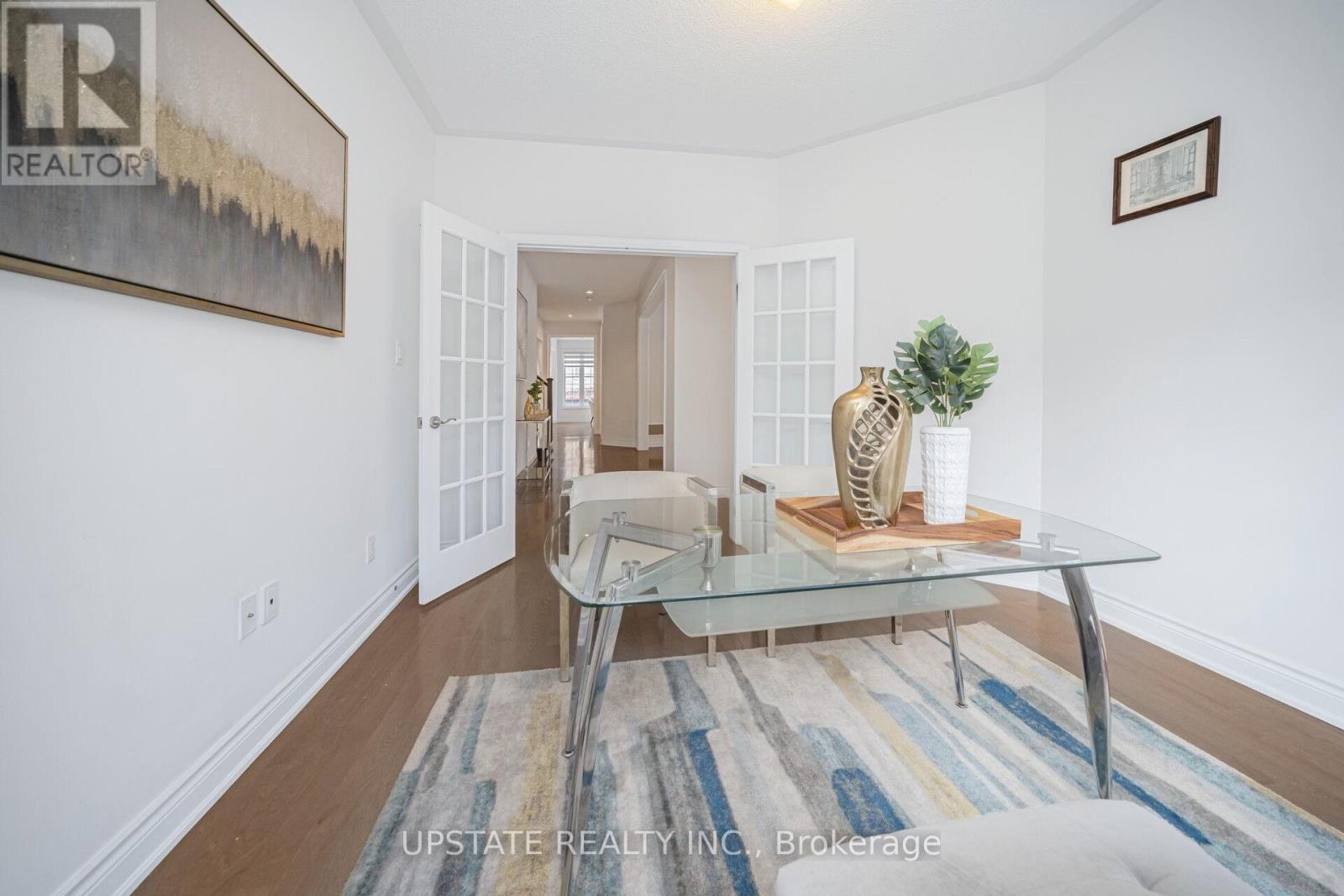 11 Mistyglen Crescent, Brampton, Ontario  L6Y 0X2 - Photo 6 - W13084634