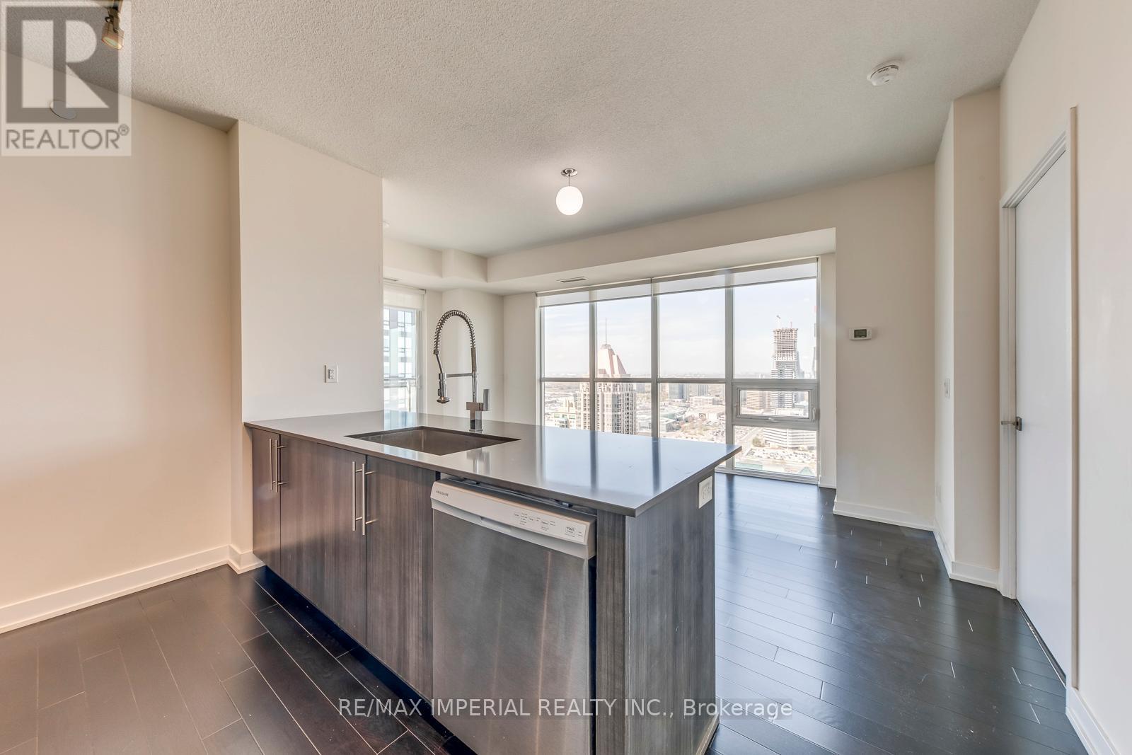 3105 - 4011 Brickstone Mews, Mississauga, Ontario  L5B 0J7 - Photo 4 - W13084662