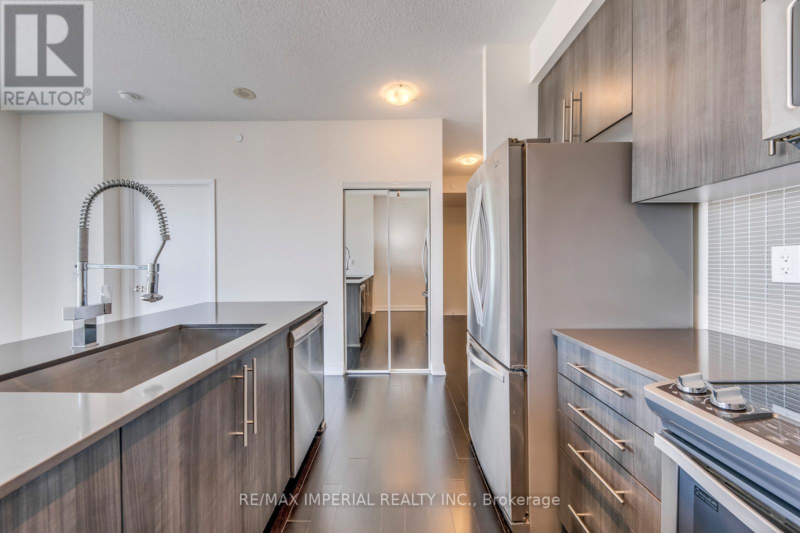 3105 - 4011 Brickstone Mews, Mississauga, Ontario  L5B 0J7 - Photo 7 - W13084662