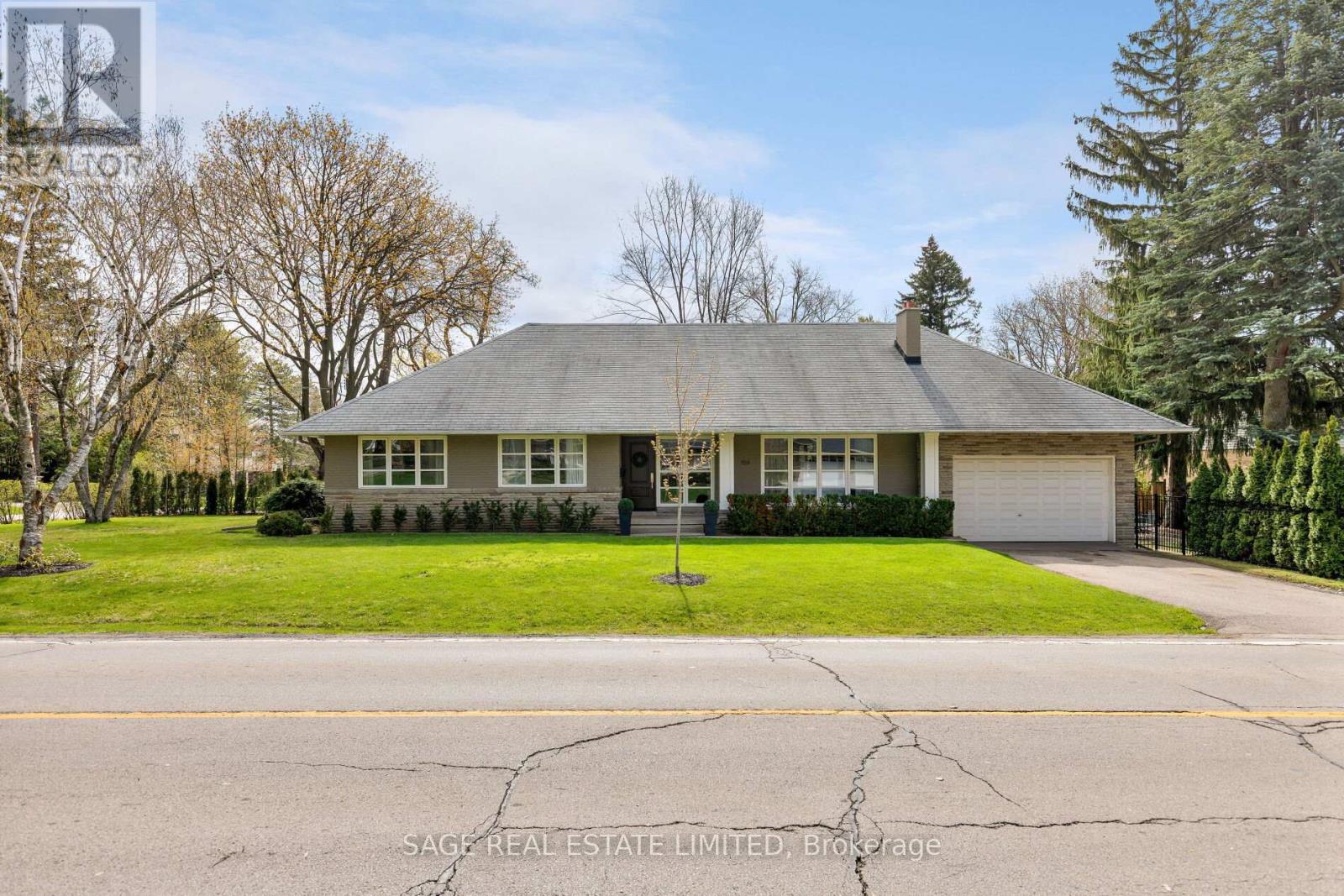 159 WIMBLETON ROAD, Toronto, Ontario