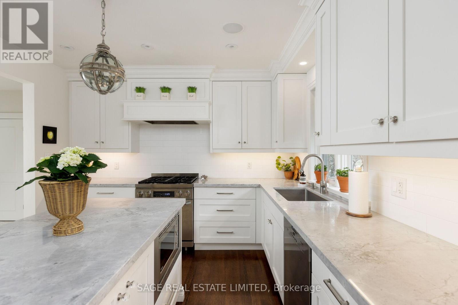 159 Wimbleton Road, Toronto, Ontario  M9A 3S8 - Photo 18 - W13084668