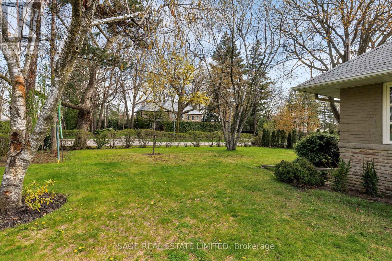 159 Wimbleton Road, Toronto, Ontario  M9A 3S8 - Photo 3 - W13084668