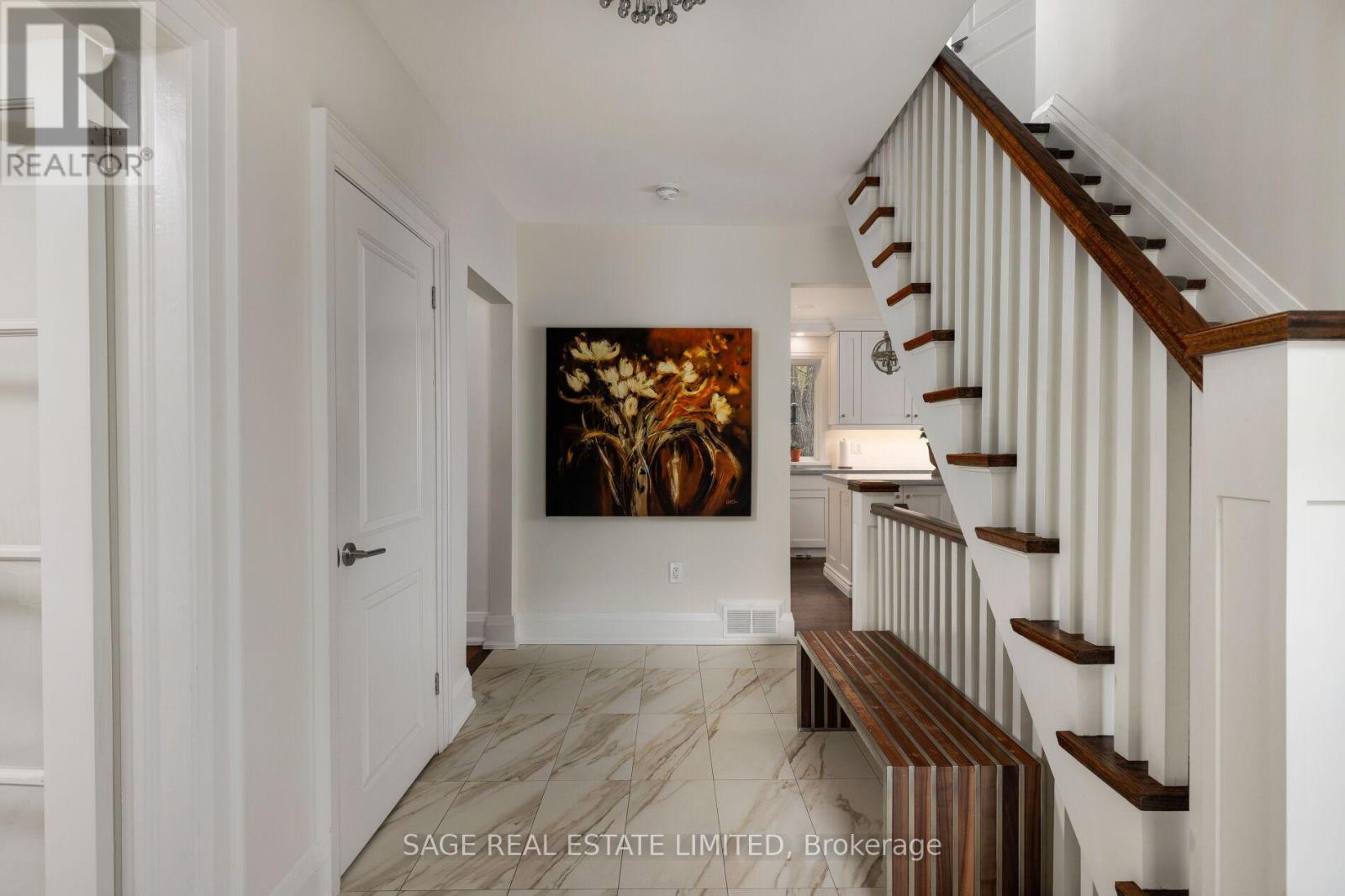 159 Wimbleton Road, Toronto, Ontario  M9A 3S8 - Photo 5 - W13084668