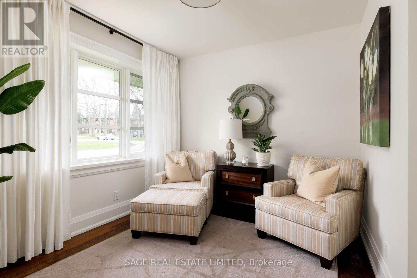 159 Wimbleton Road, Toronto, Ontario  M9A 3S8 - Photo 6 - W13084668