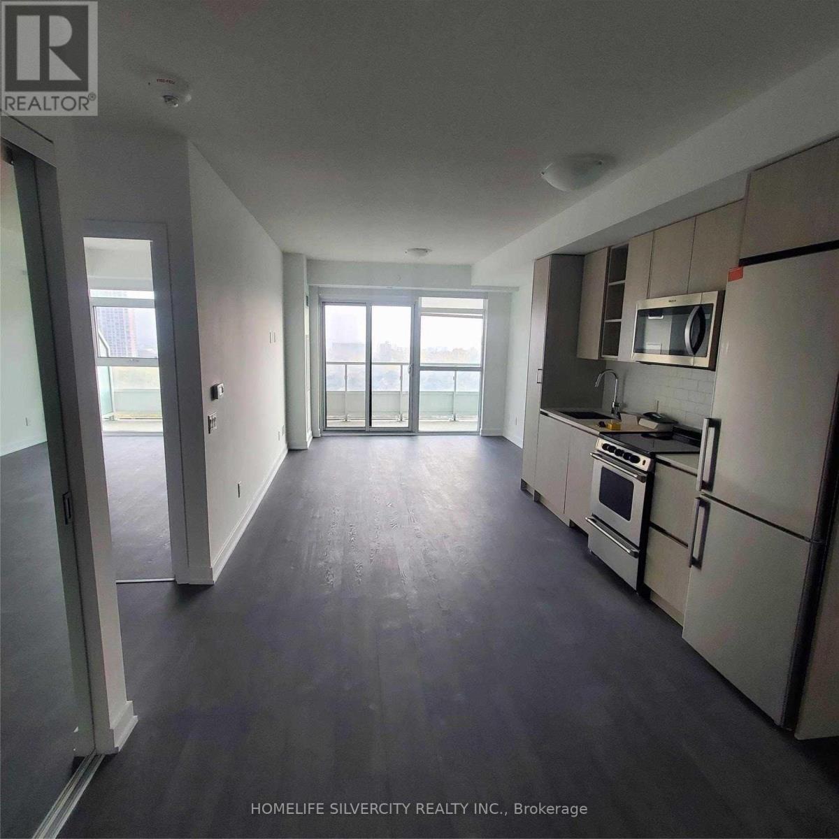 1005 - 251 Manitoba Street, Toronto, Ontario  M9Y 0C7 - Photo 2 - W13084676