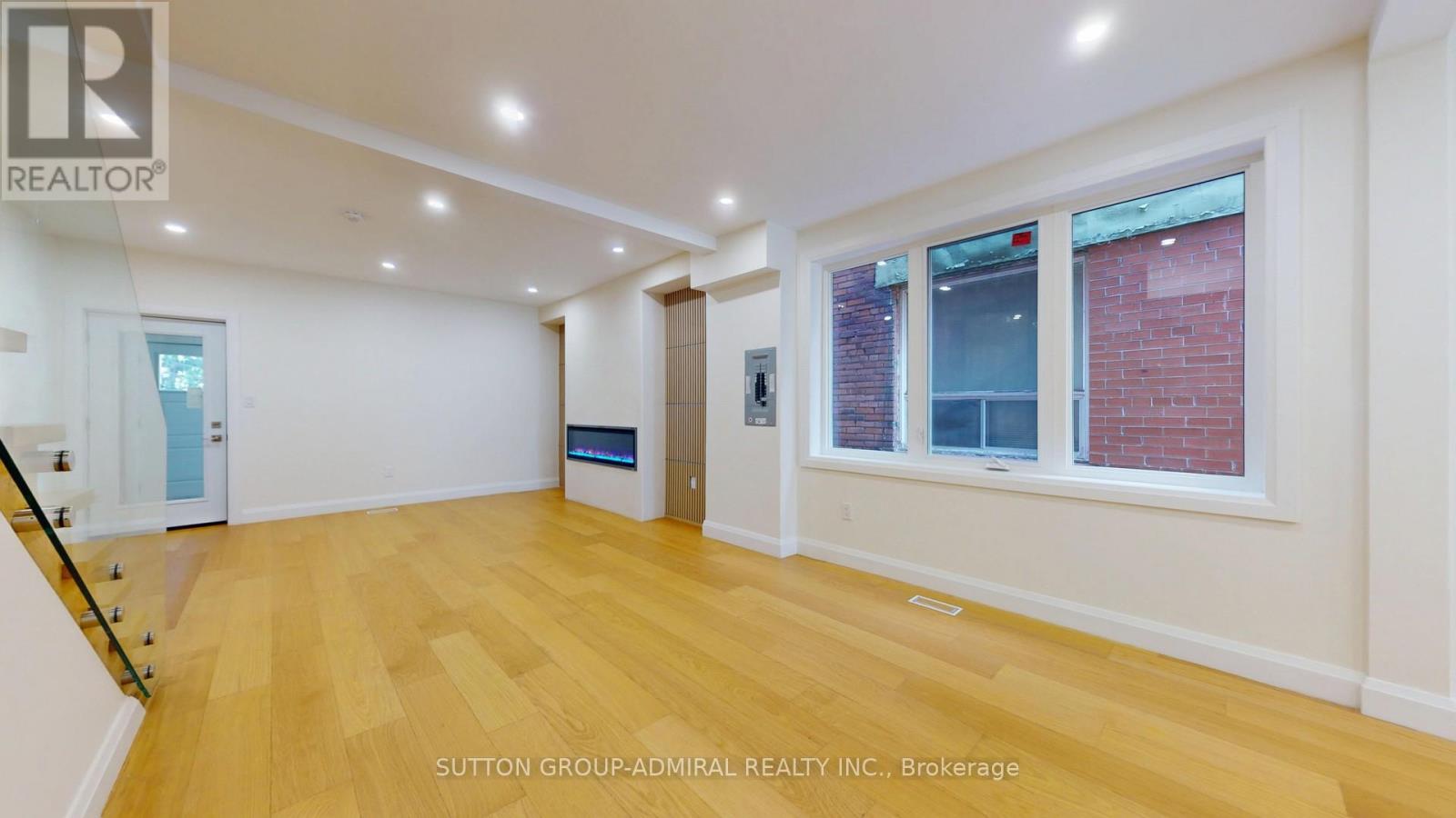 109 Fermanagh Avenue, Toronto, Ontario  M6R 1M1 - Photo 11 - W13084706
