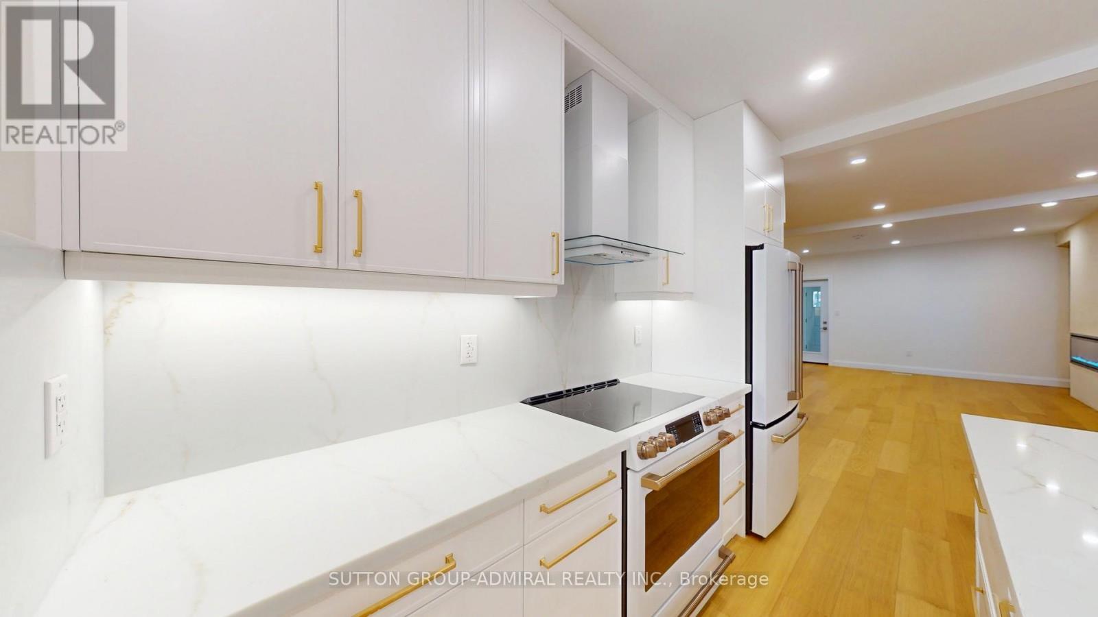 109 Fermanagh Avenue, Toronto, Ontario  M6R 1M1 - Photo 15 - W13084706