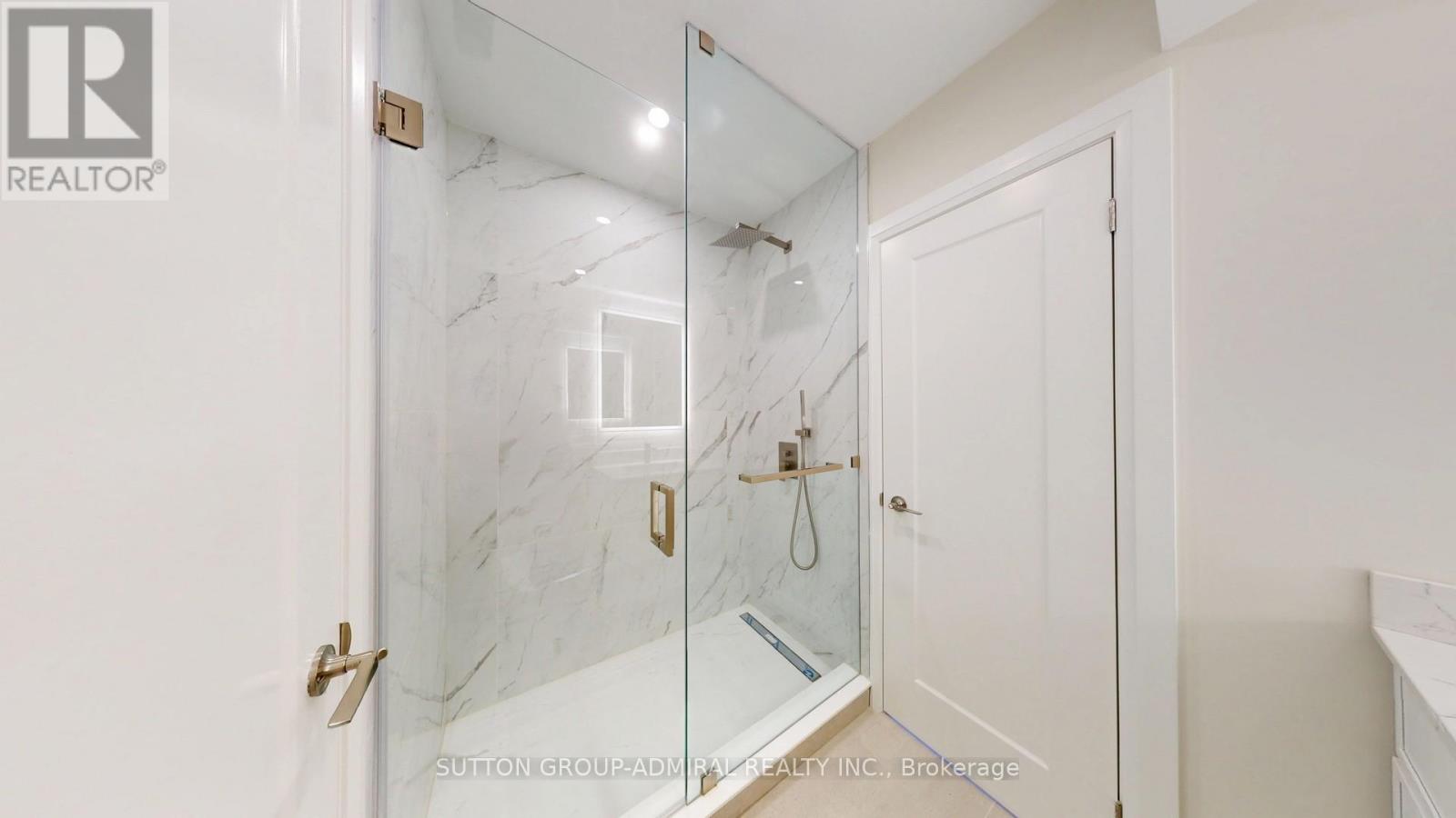 109 Fermanagh Avenue, Toronto, Ontario  M6R 1M1 - Photo 29 - W13084706