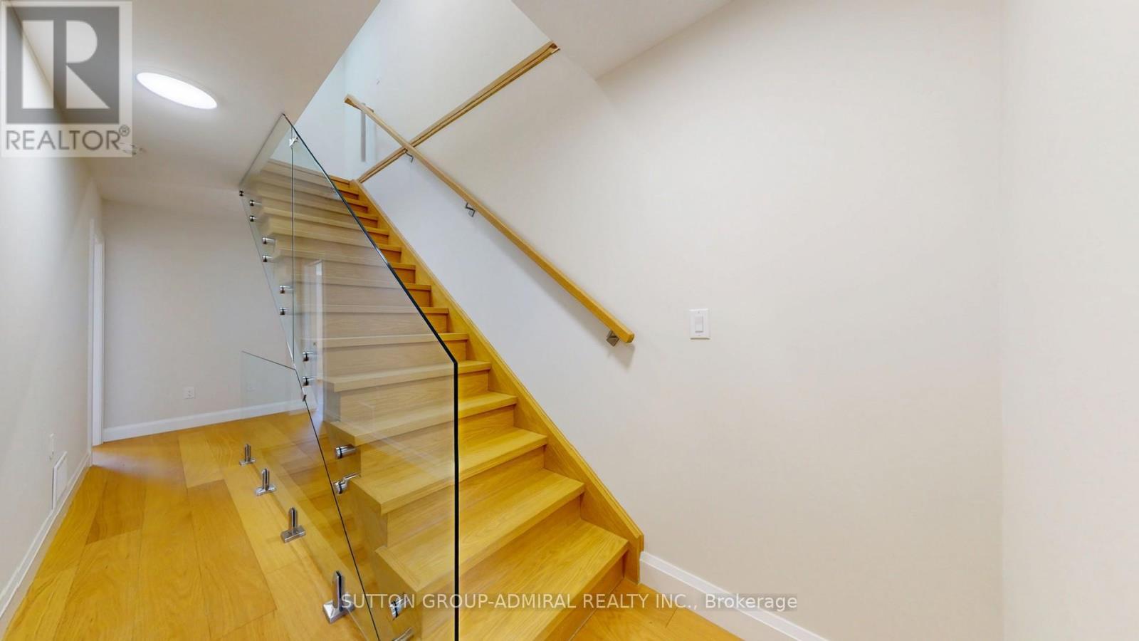 109 Fermanagh Avenue, Toronto, Ontario  M6R 1M1 - Photo 31 - W13084706