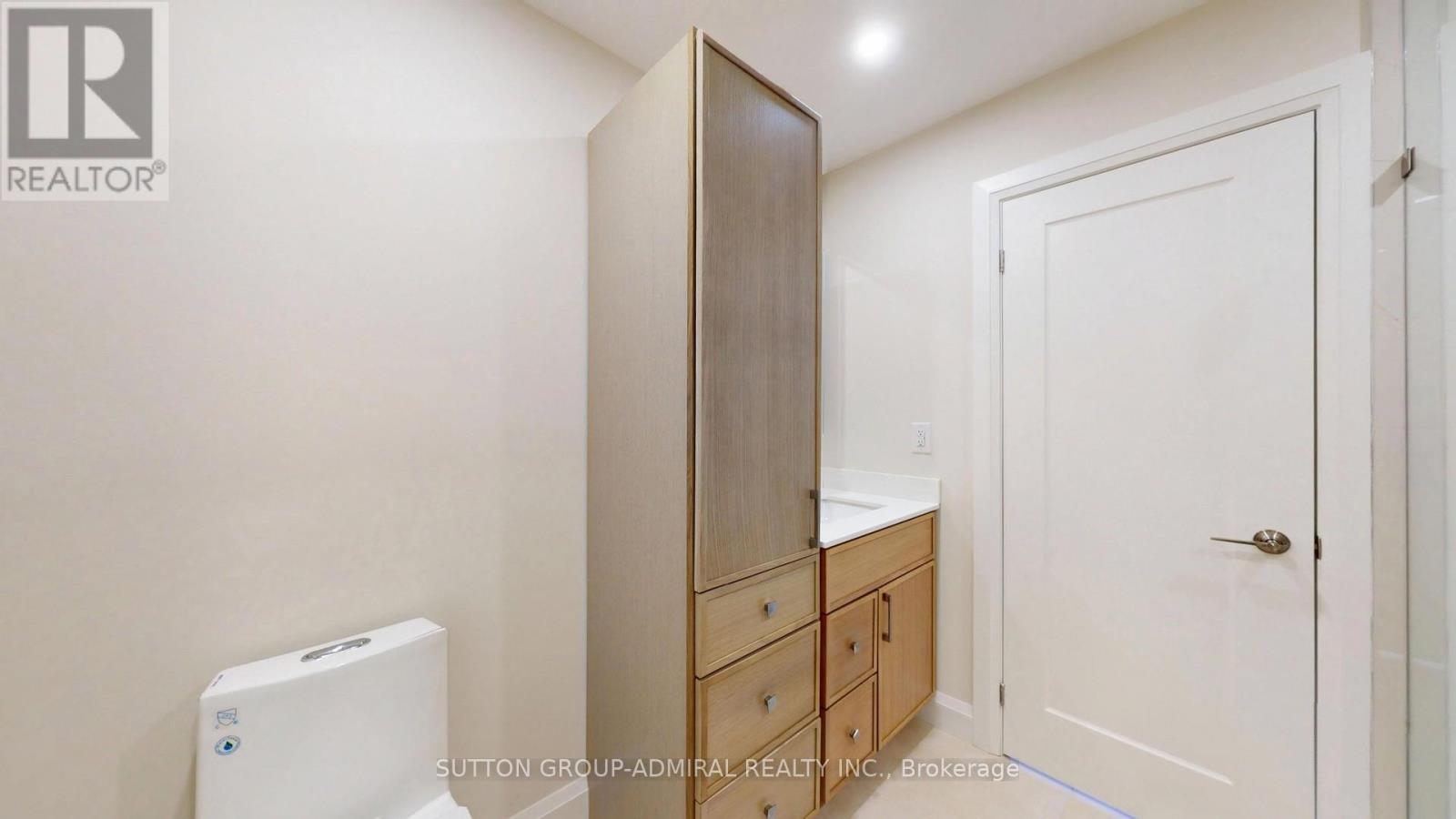 109 Fermanagh Avenue, Toronto, Ontario  M6R 1M1 - Photo 37 - W13084706