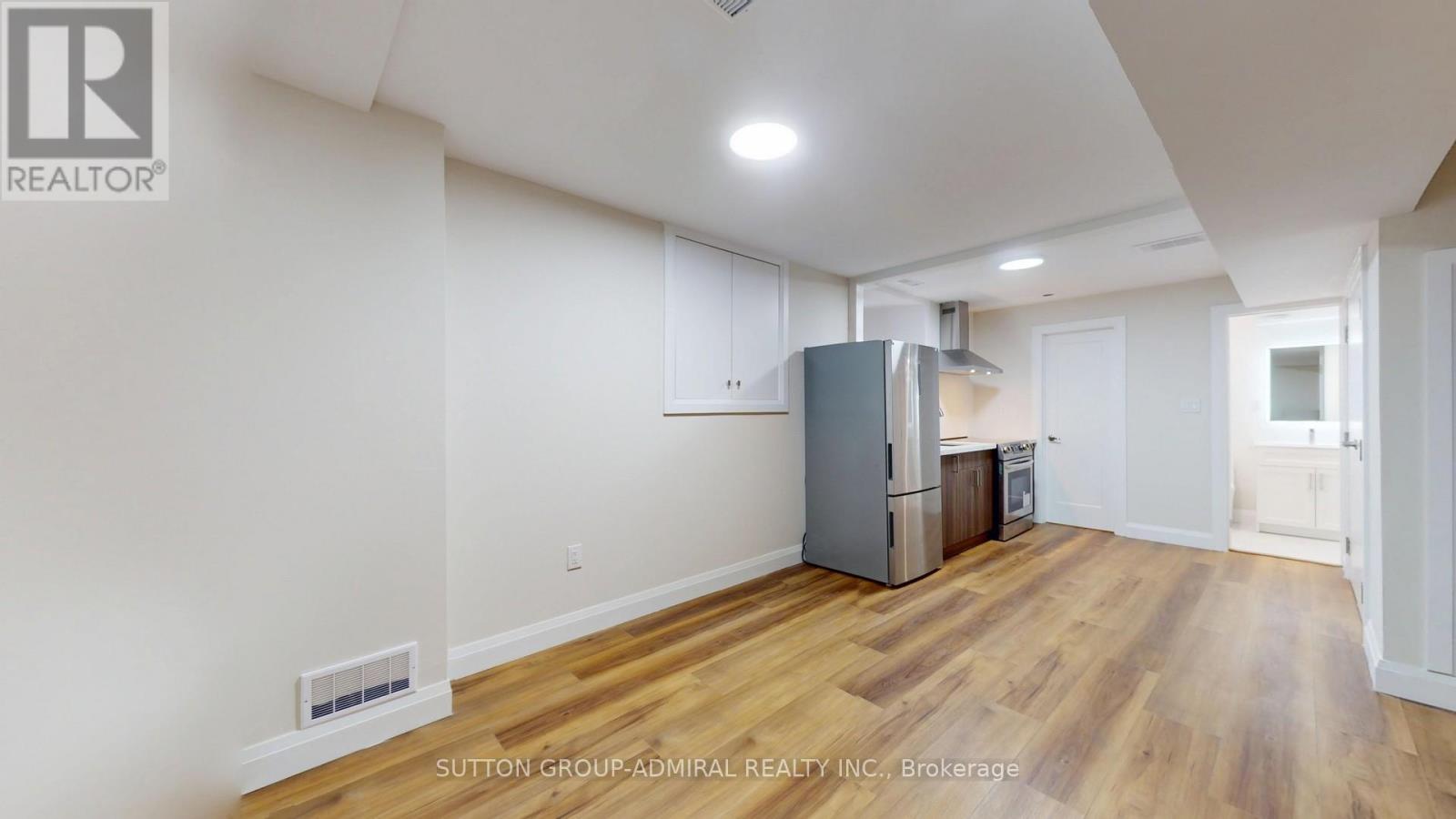 109 Fermanagh Avenue, Toronto, Ontario  M6R 1M1 - Photo 39 - W13084706