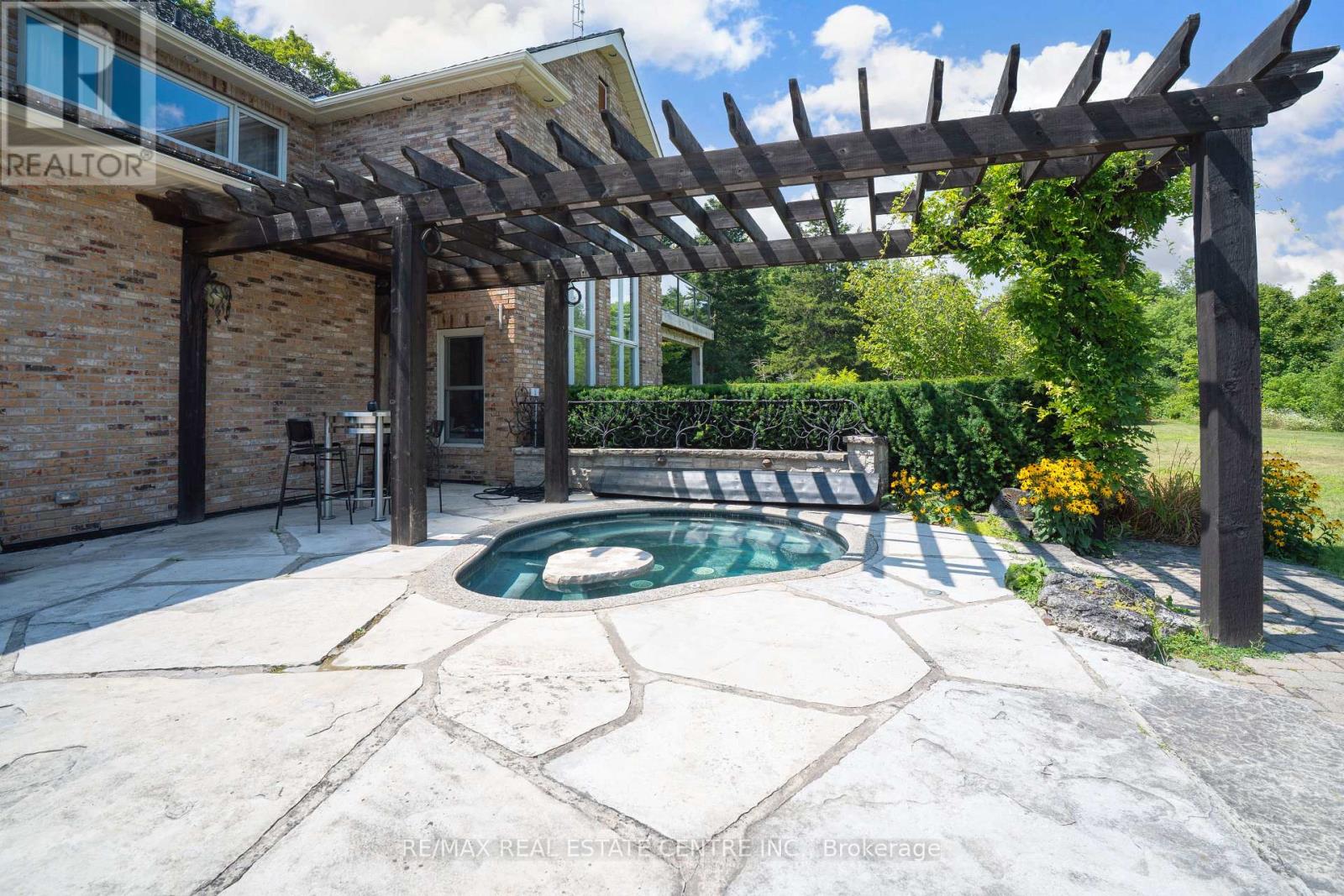 13701 Fourth Line Nassagaweya, Milton, Ontario  N0B 2K0 - Photo 48 - W13084774