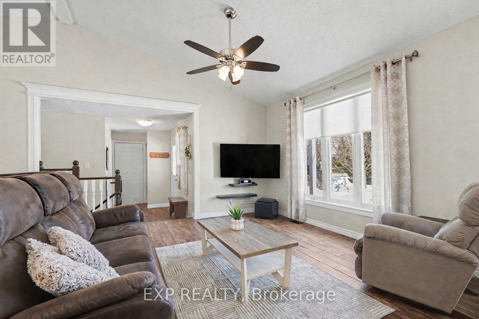 3238 Drouin Road, Clarence-Rockland, Ontario  K0A 2A0 - Photo 7 - X13084930